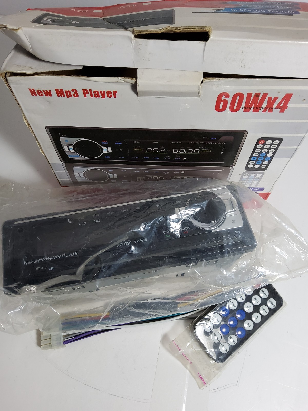 520 Car MP3 Player Stereo – USB/SD Port – 60W x4 – Remote Included – w/ Box