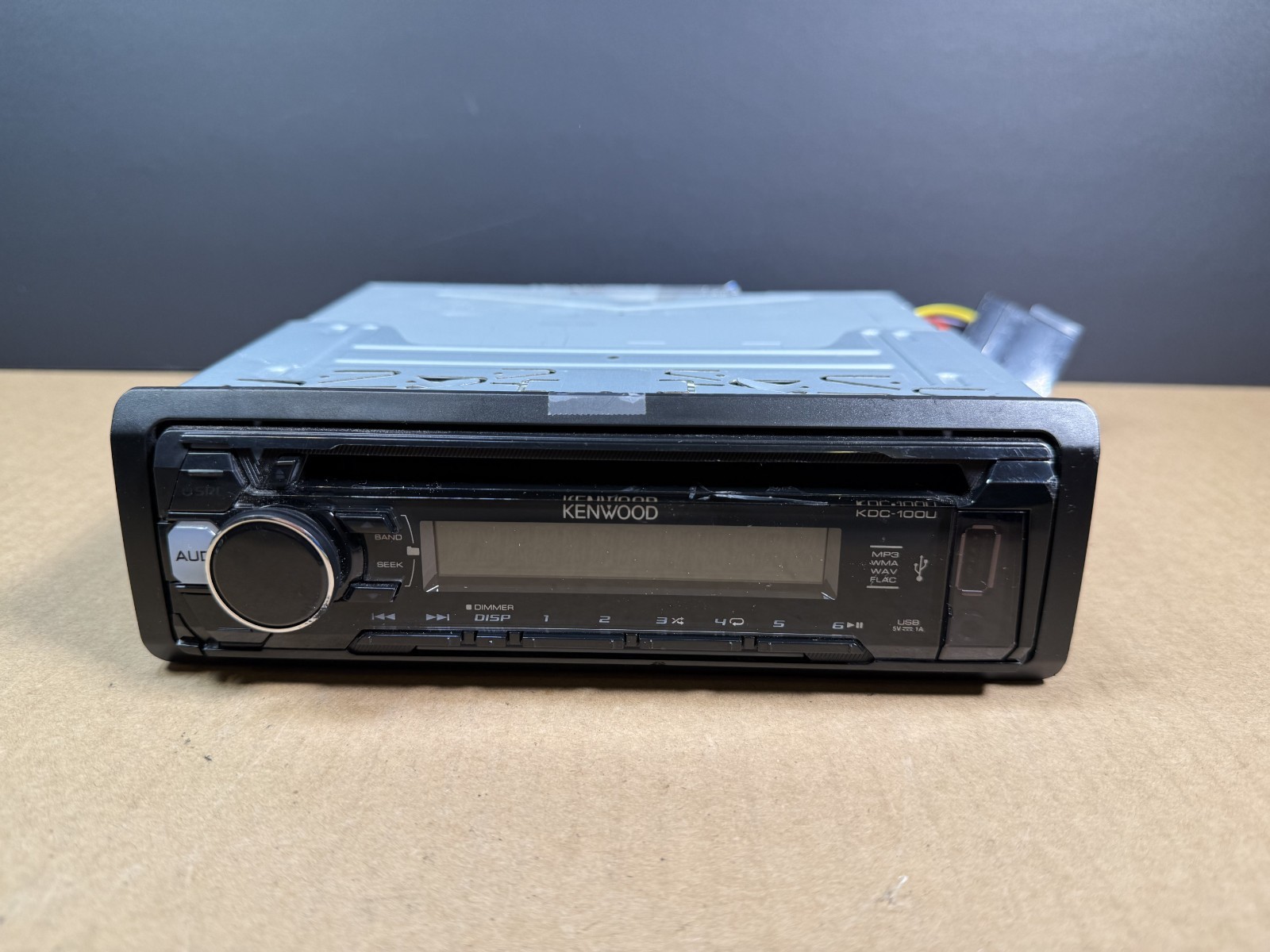 Kenwood KDC-100U CD Player/MP3 In Dash Receiver Ships Fast!!!
