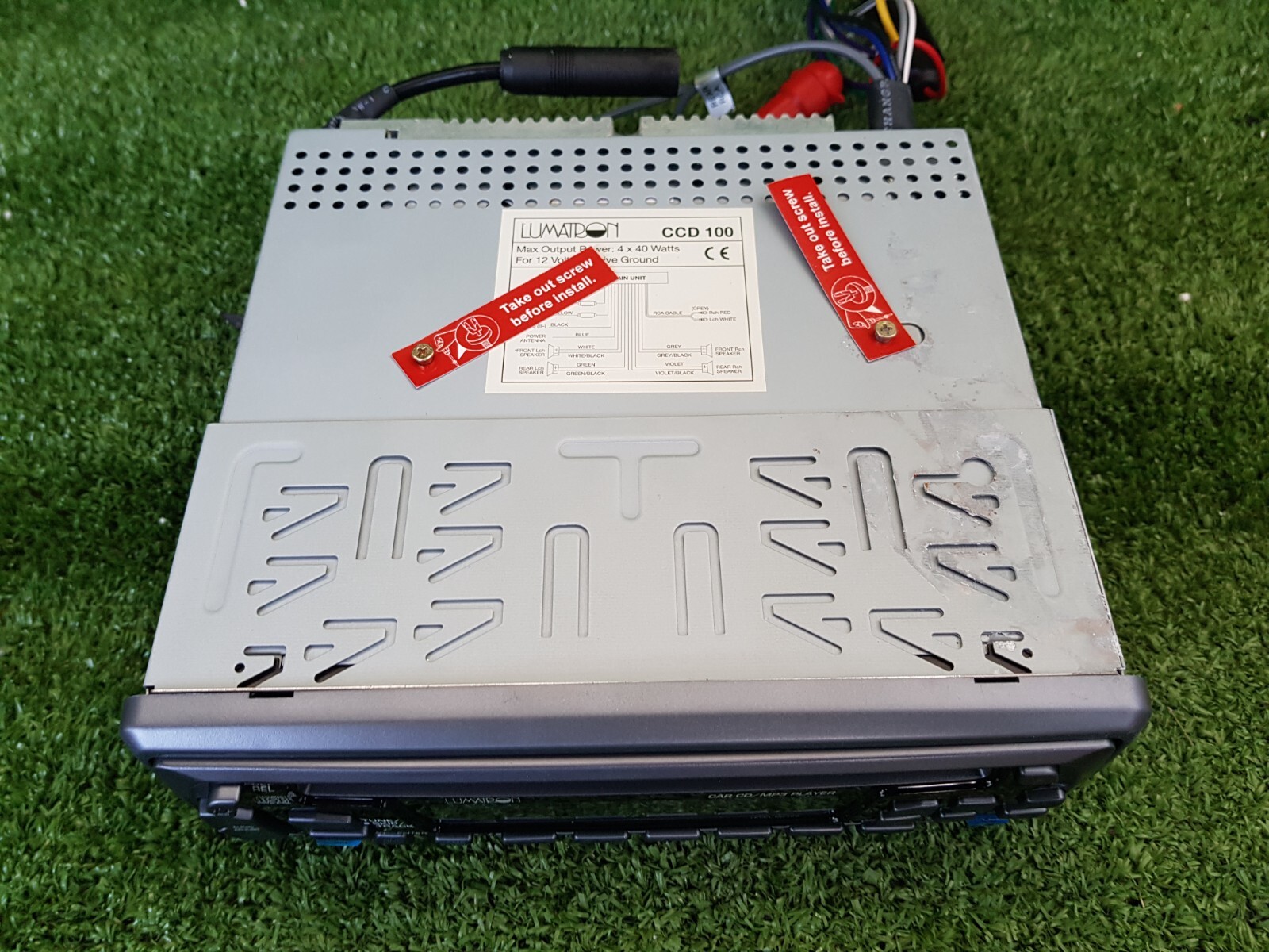 Lumatron Ccd100 Lumatron Ccd-100 Original Car Radio Cd Player With Box