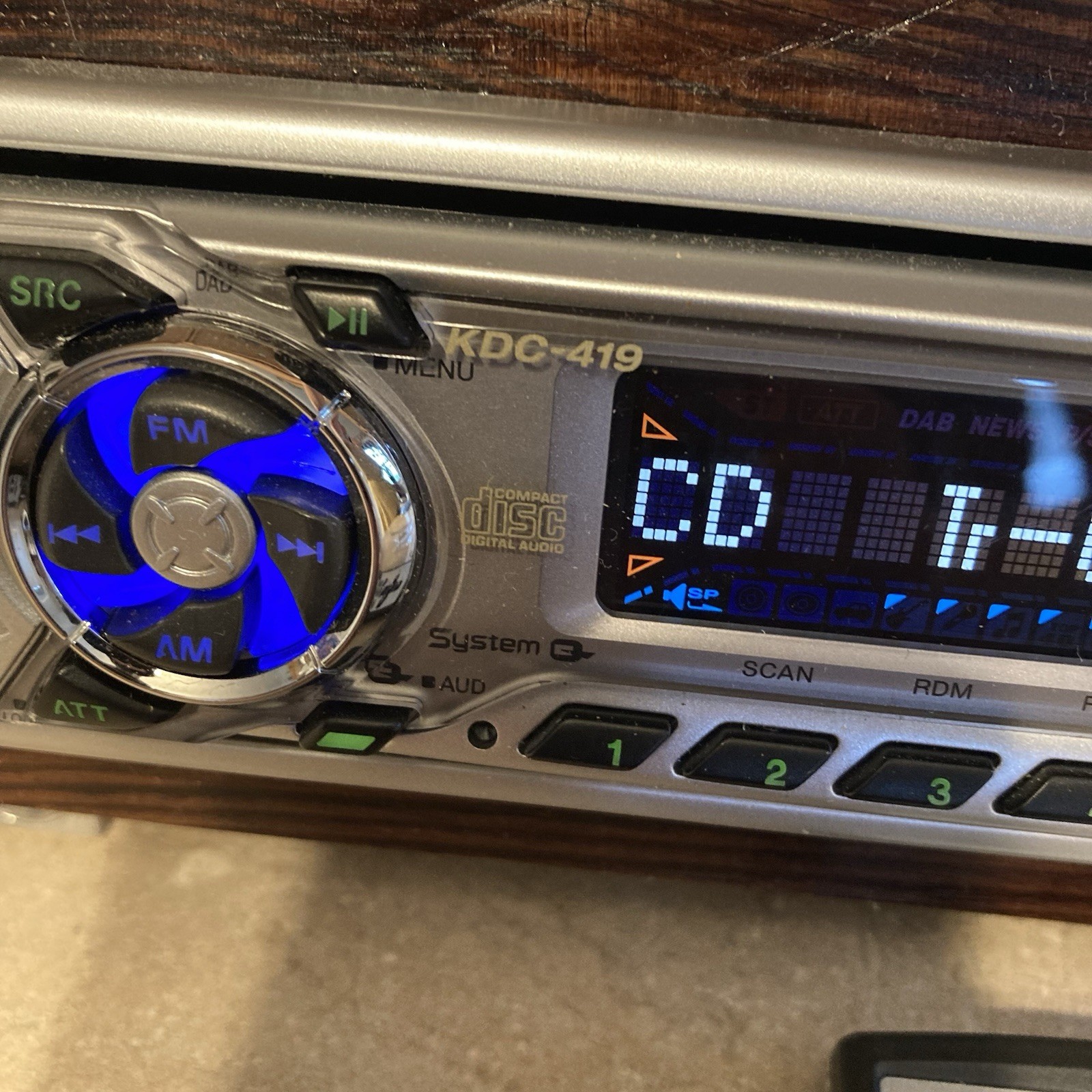 Kenwood KDC-419 CD Receiver Car Stereo w/ Remote Instruction Manual Box Tested