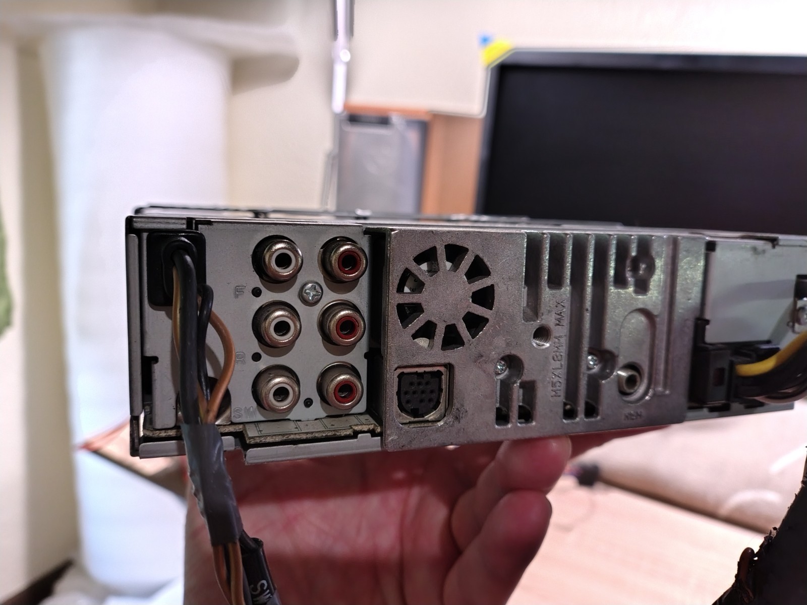 Alpine CDE-175R Car Stereo Mobile Media Station Fully Working Great Shape