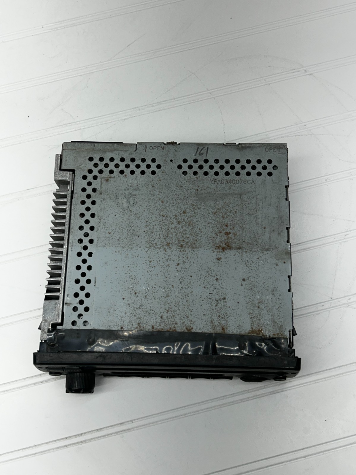 Pana Pacific Heavy Duty Truck Radio AM FM WB CD PP103909 CQ-5105U Used