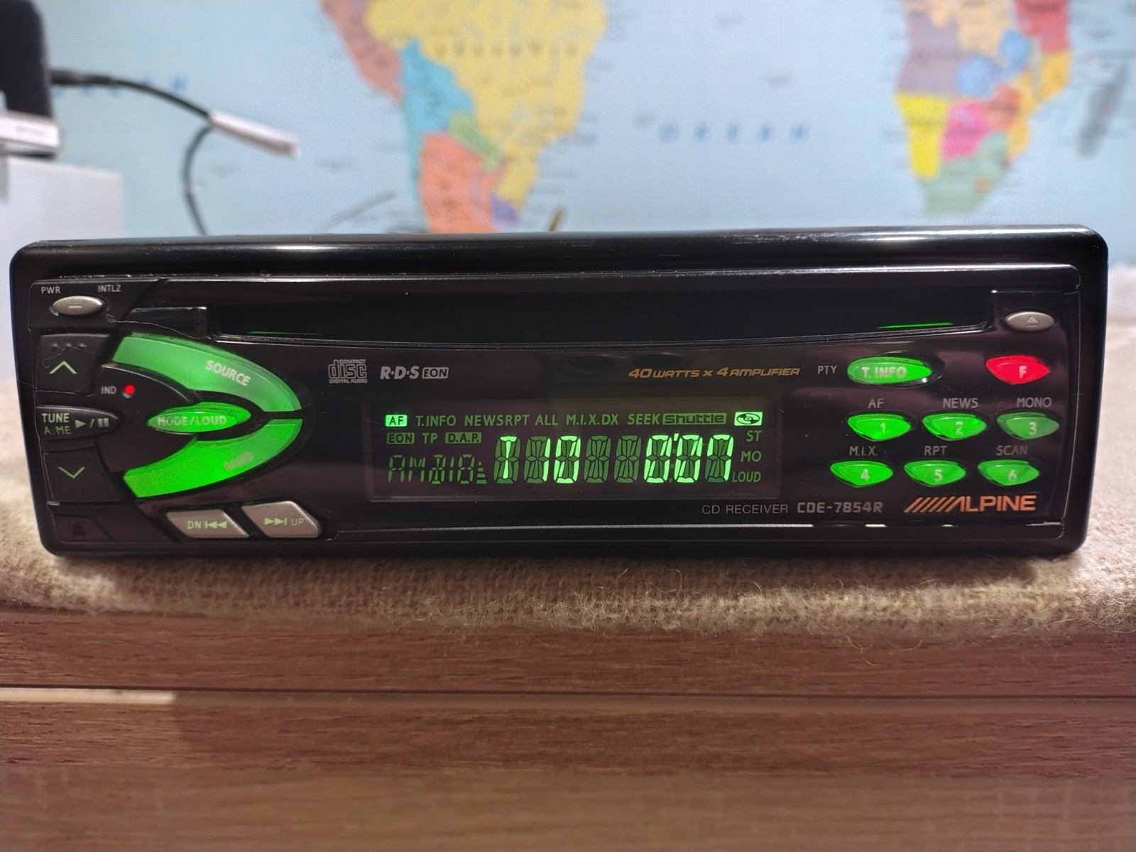 Alpine CDE-7854R Car Stereo Mobile Media Receiver Fully Working Good Shape