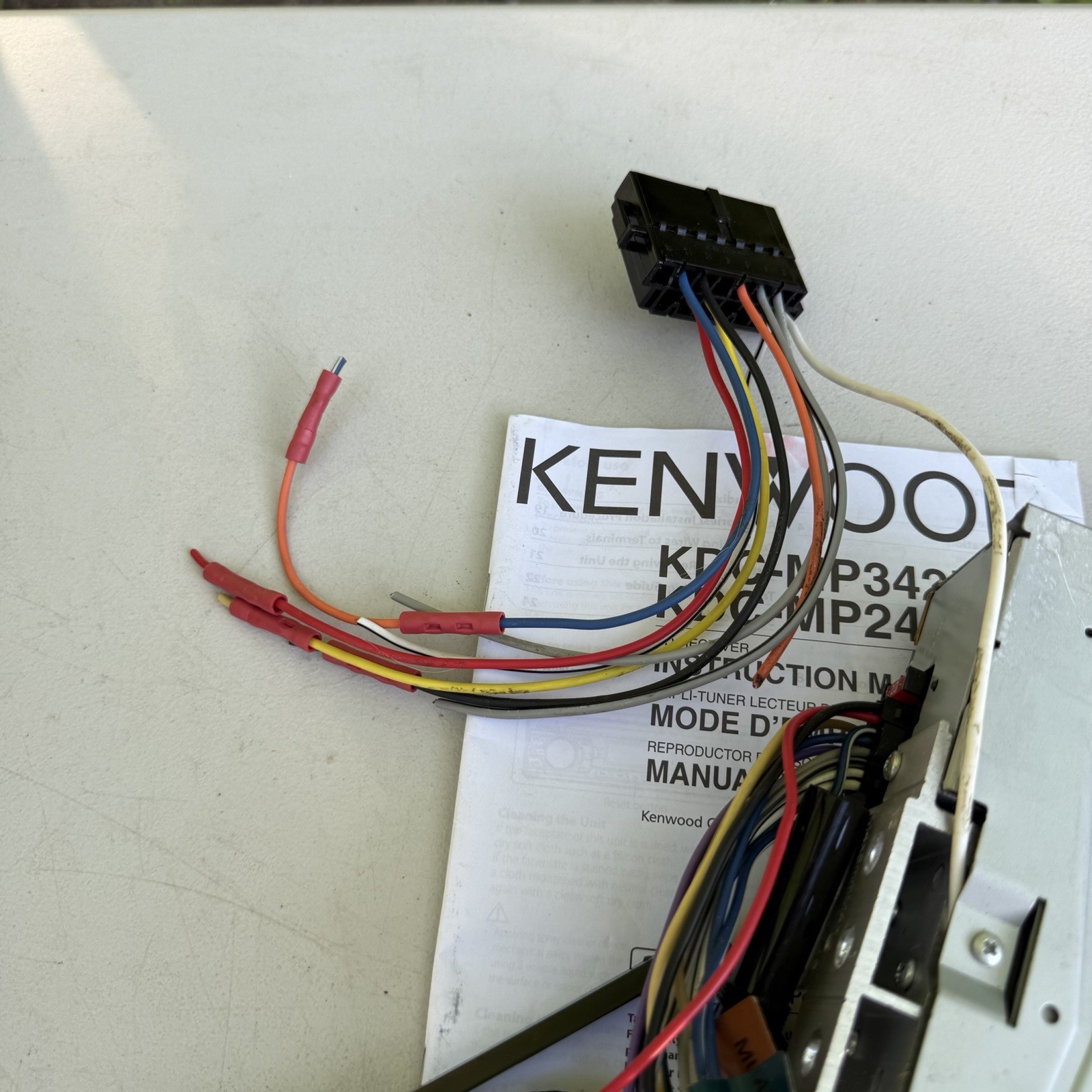Kenwood KDC-MP342U Car Stereo CD Player USB AUX Receiver With Remote & Manual