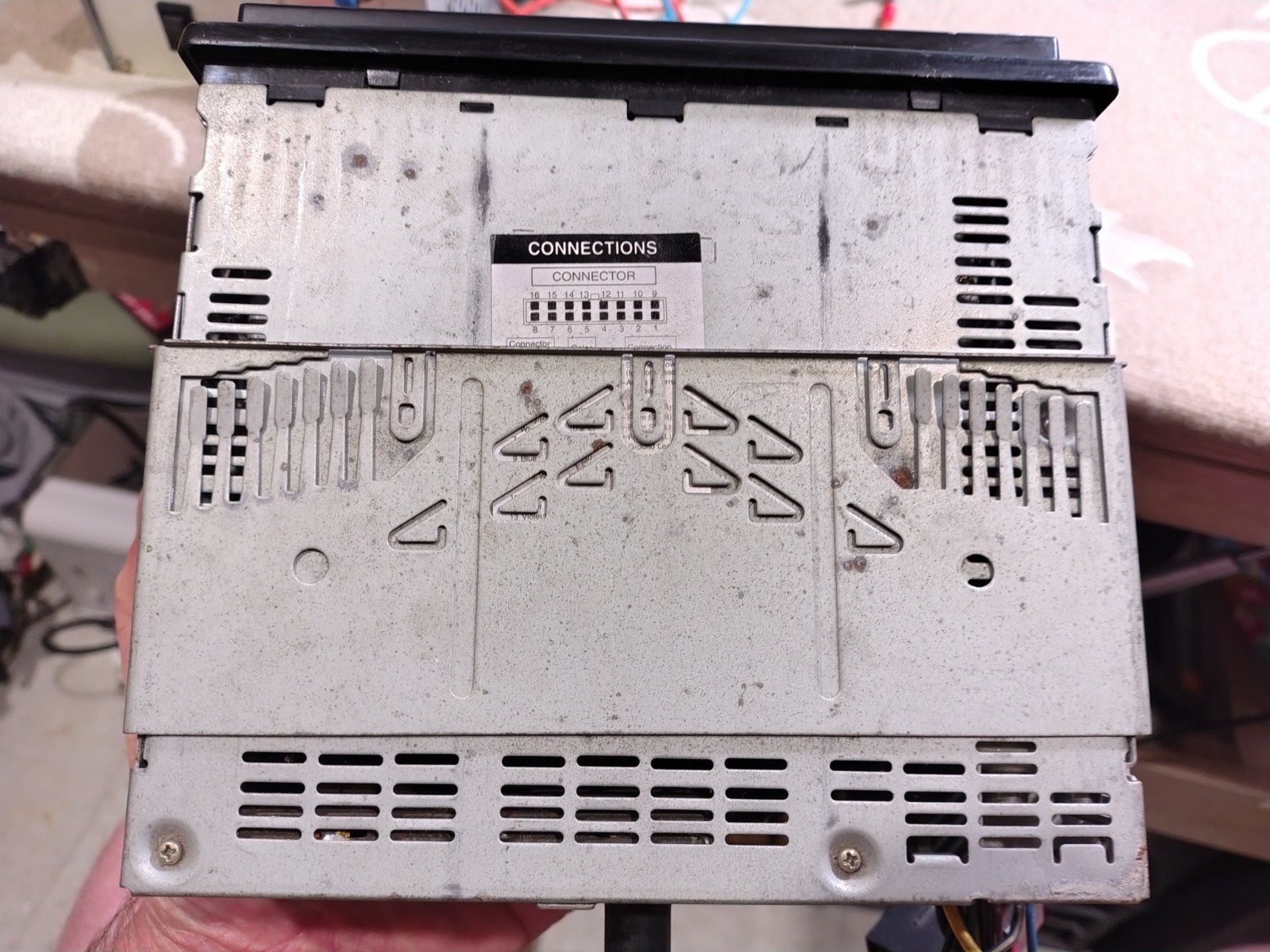 Alpine CDE-7854R Car Stereo Mobile Media Receiver Fully Working Good Shape