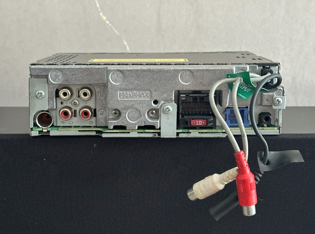 Pioneer DEH-P70BT Old School Radio Bluetooth