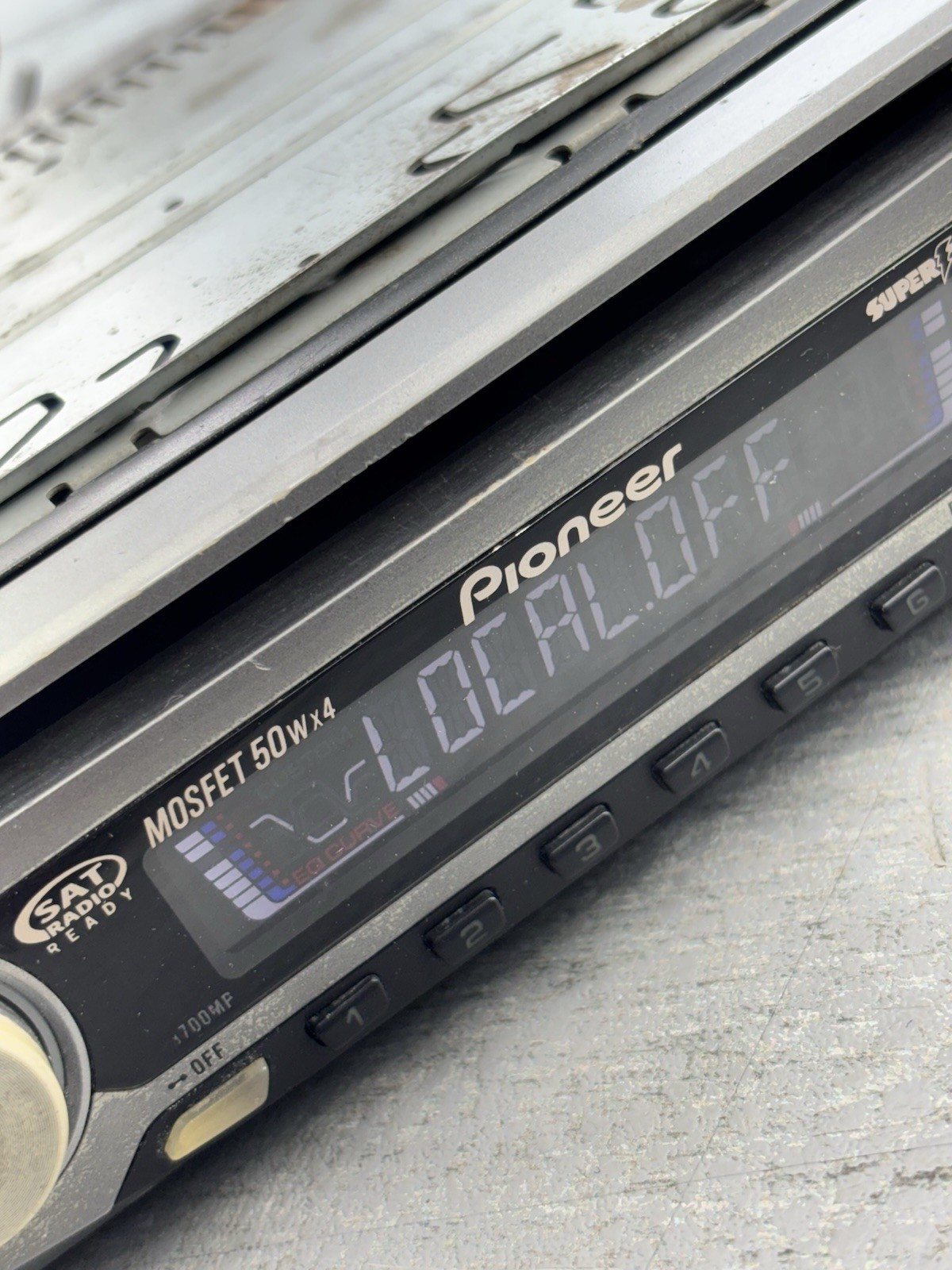 Pioneer DEH-P3700MP SAT Radio Ready MOSFET 50w SuperTuner III WMA MP3 CD Stereo
