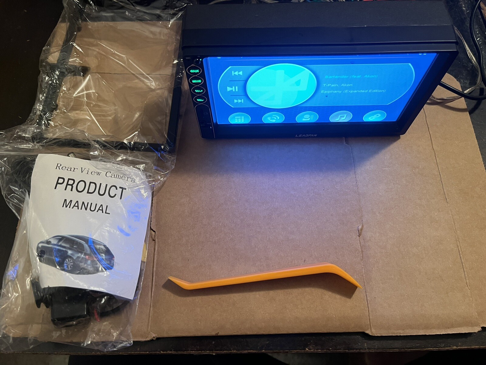 LEADFAN X0030R5OC5 CAR STEREO