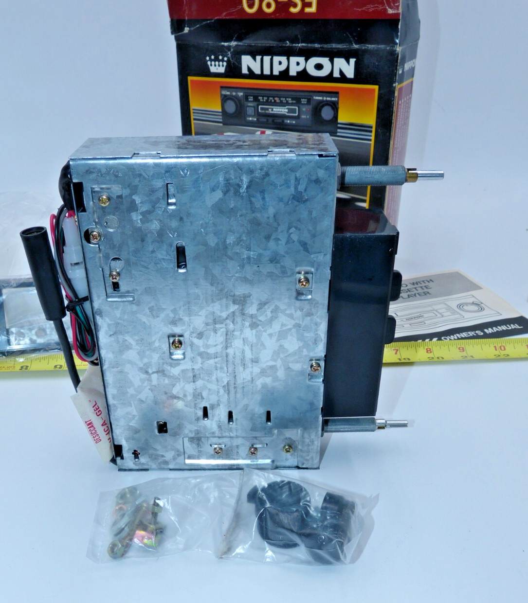 NIPPON FS-80 CAR CASSETTE STEREO TAPE PLAYER WITH AM/FM -MPX RADIO new/old stock