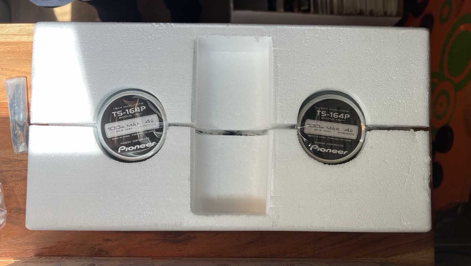 Pioneer CD Receiver 50Wx4 + 6.5” Speakers Pair – DEH-11E + TS-164P NEW Kit
