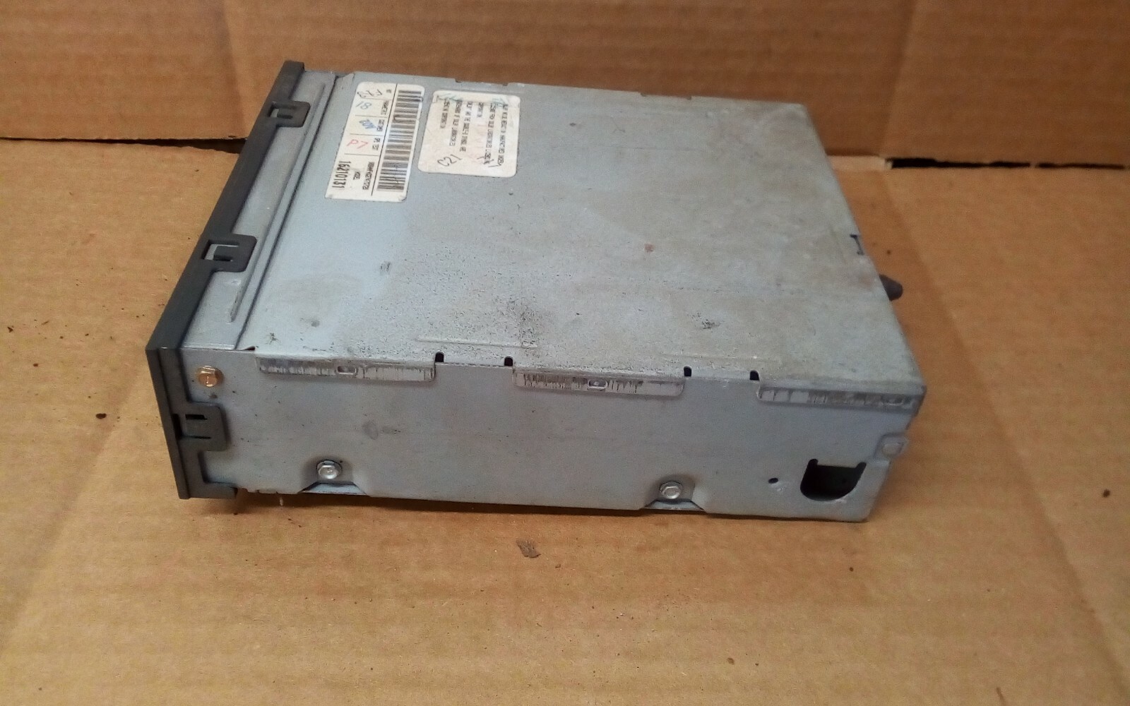 1998 1999 2000 CHEVY MALIBU CASSETTE PLAYER RADIO EXTERNAL CASSETTE