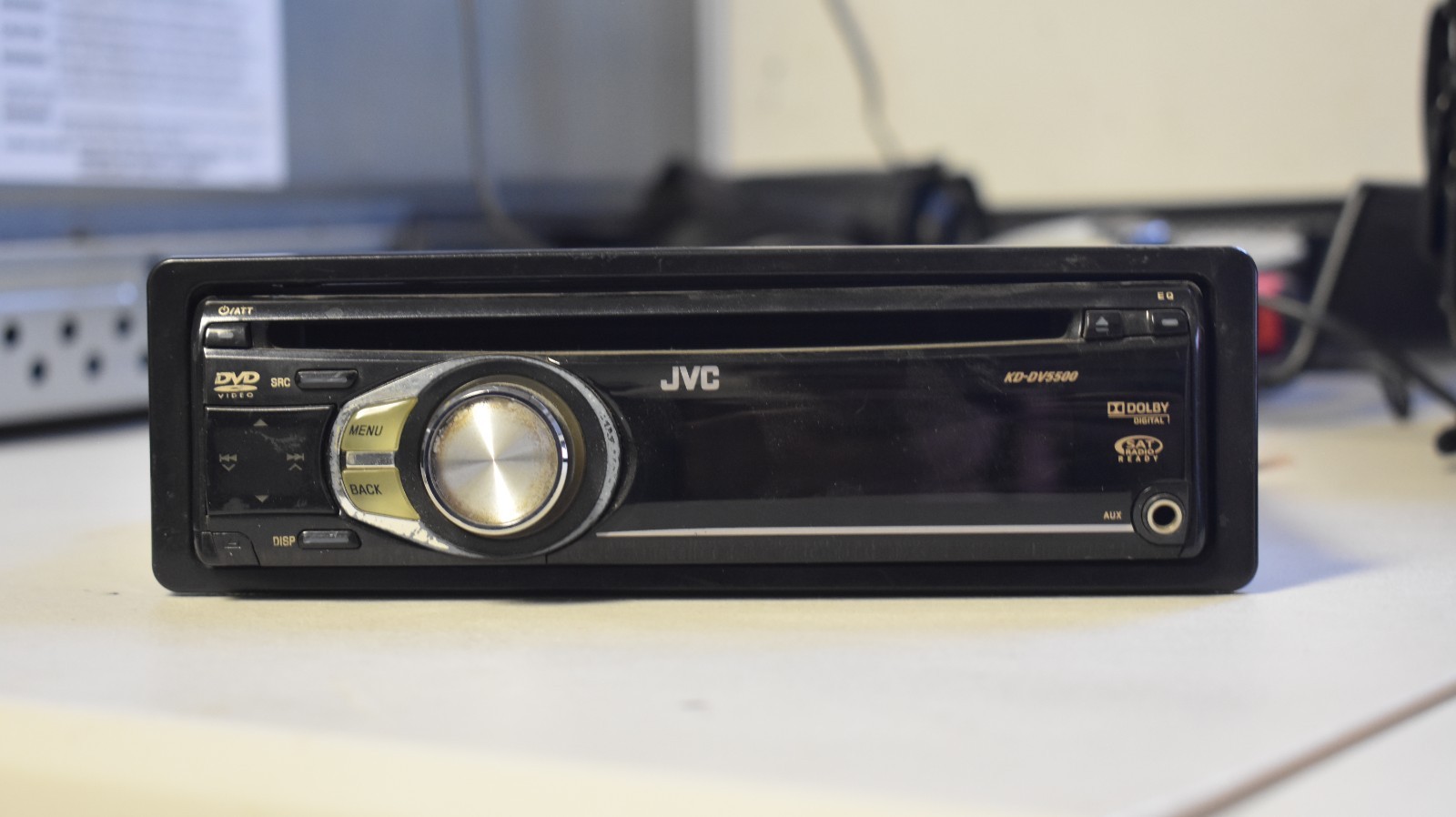 JVC KD-DV5500 DVD/CD Receiver