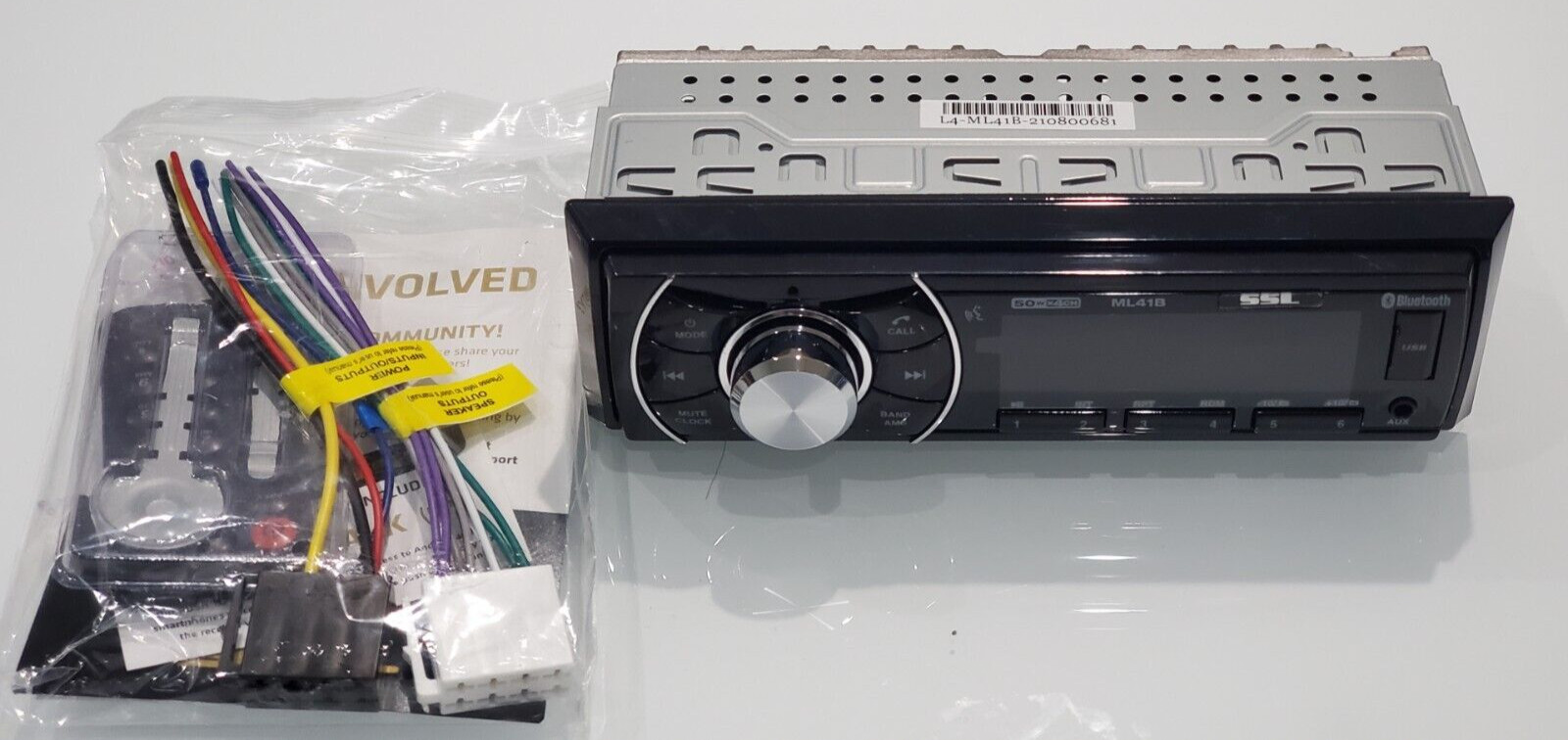 SSL Ml41B BLUETOOH MP3-COMPATIBLE DIGITAL MEDIA FM RECEIVER 200WATTS