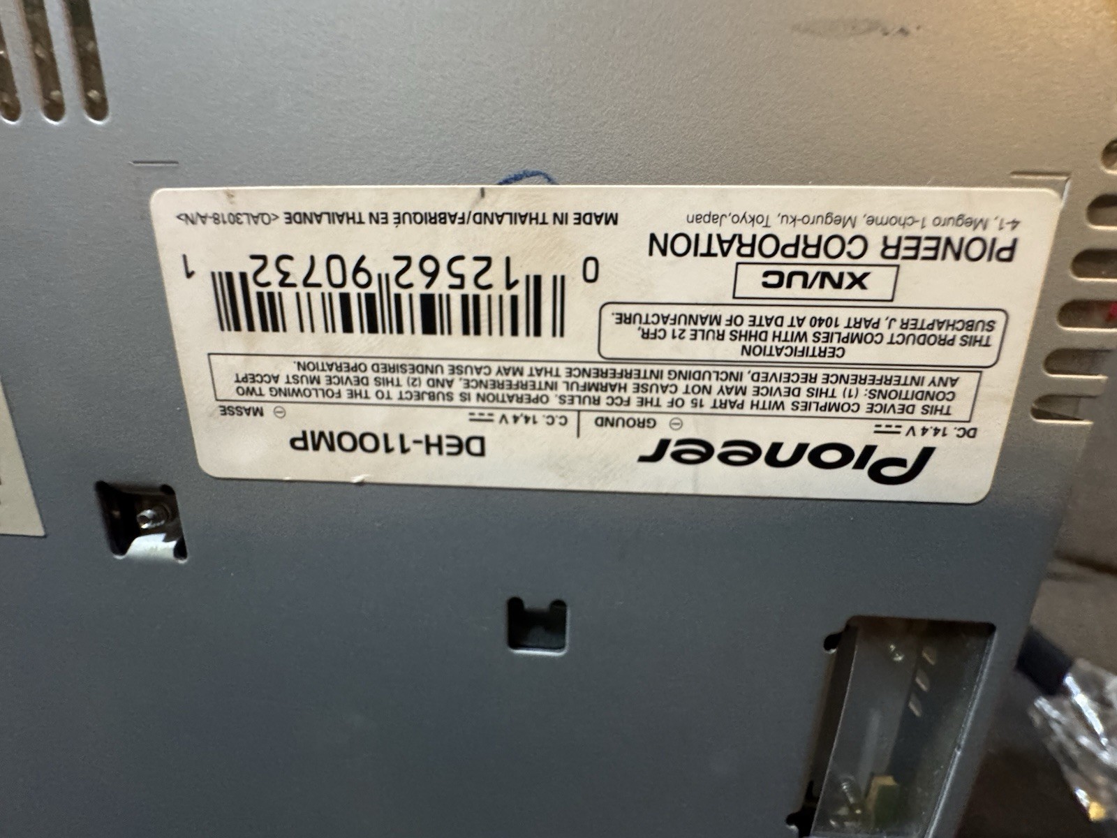 Pioneer DEH-1100 CD Player In Dash Receiver – See Pics