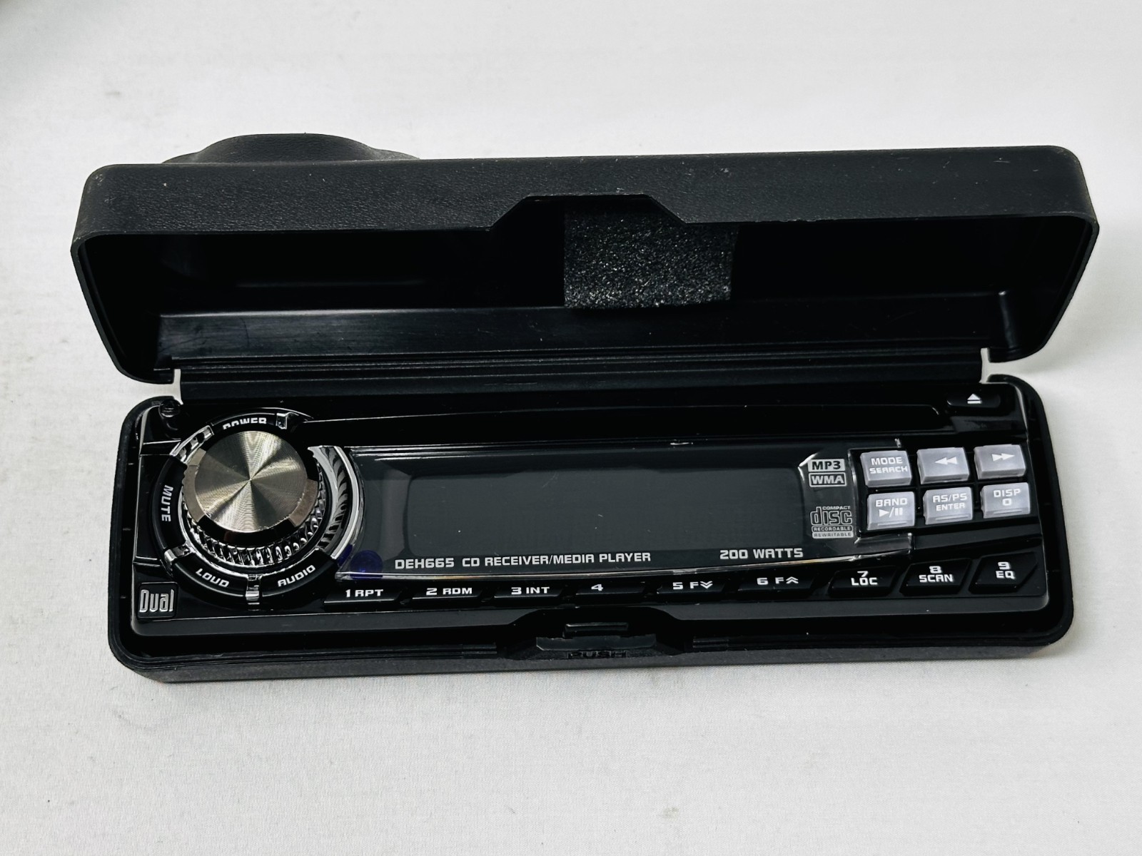 DETACHABLE FACE Duel DEH665 CD Receiver/Media Player 200 Watts Mp3/WMA