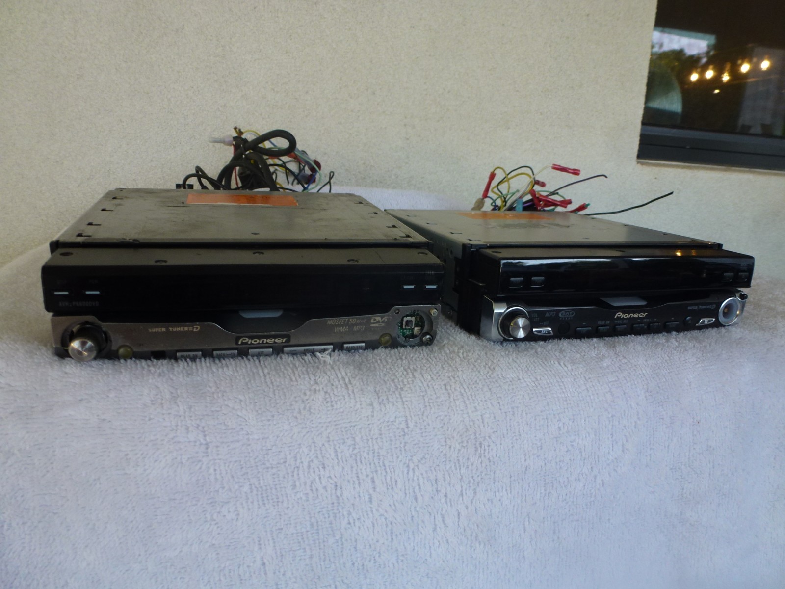 Pioneer AVIC-N2 and AVH-P6600DVD Navigation DVD CD receivers Parts/Repair