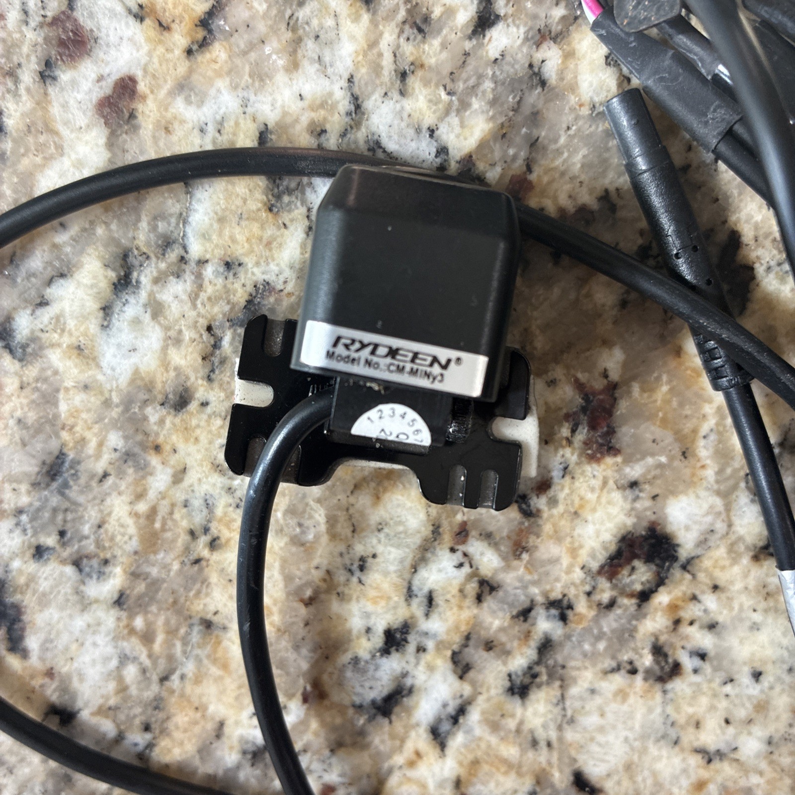 Alpine iLX-W650 Rydeen Front/Rear Backup Camera NAV-TV 911 981 Audio Adapter Kit