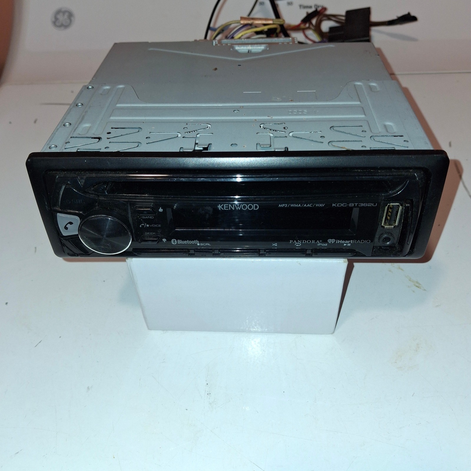 Kenwood KDC-BT362U Car CD Player Bluetooth USB AUX Pandora iHeartRadio Receiver