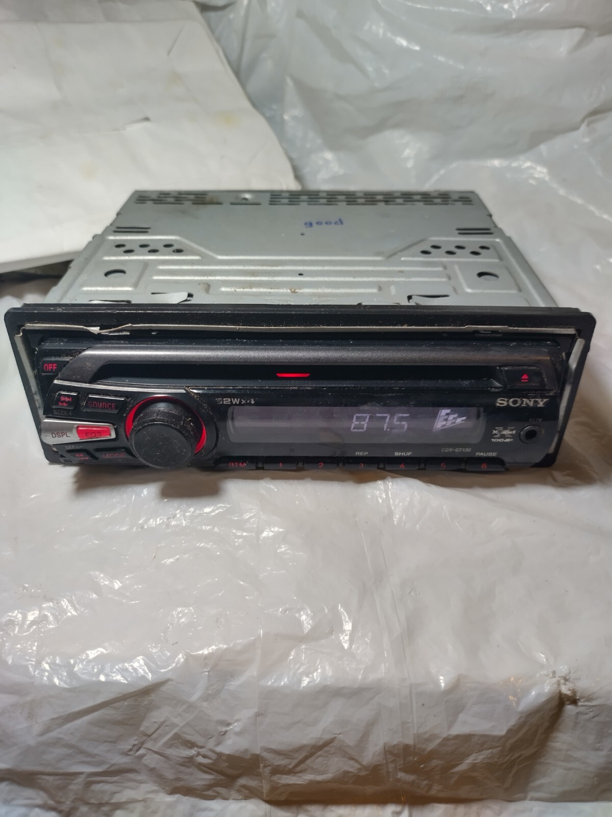 Sony CDX GT130 CD Player Radio