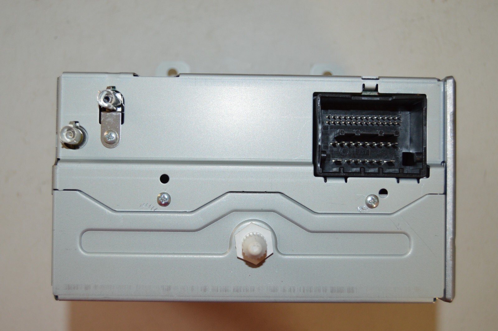 10 11 12 Chevy Cruze Equinox Camaro factory CD player radio 20907419 OEM