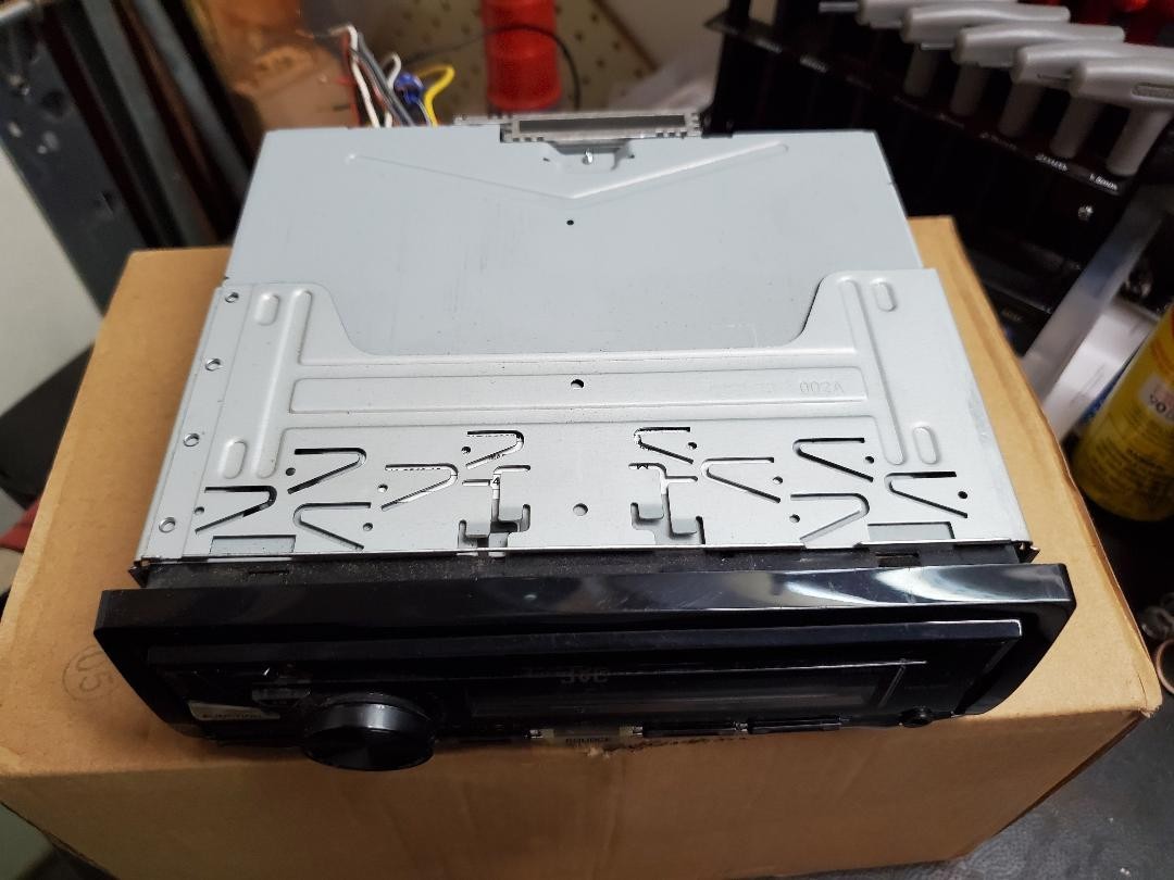 JVC KD-R370 1-DIN CD AM/FM Front AUX Car Stereo Receiver