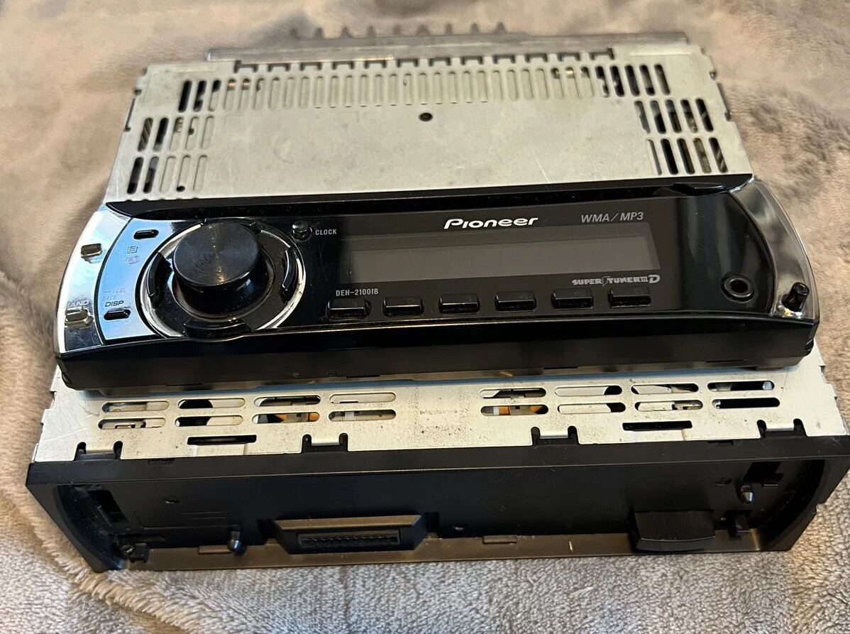 Pioneer DEH-2100IB Car Stereo CD/WMA/MP3/AM/FM Radio With Detachable Faceplate