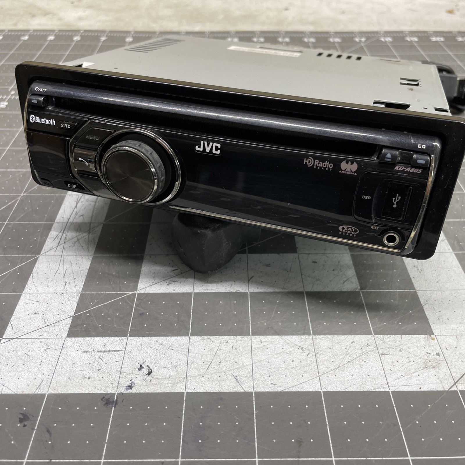 JVC KD-A805 Aftermarket Car Stereo AM FM CD USB AUX HD Radio w/ Bluetooth