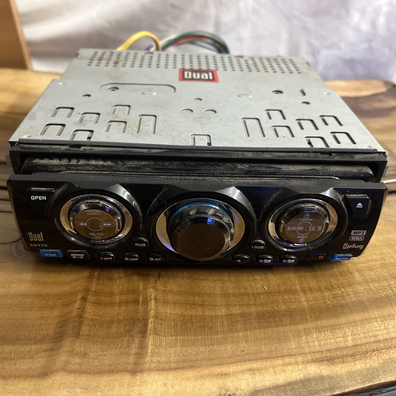 Dual Electronics CD770 Car Stereo Radio MP3 WMA Aux RCA | Untested