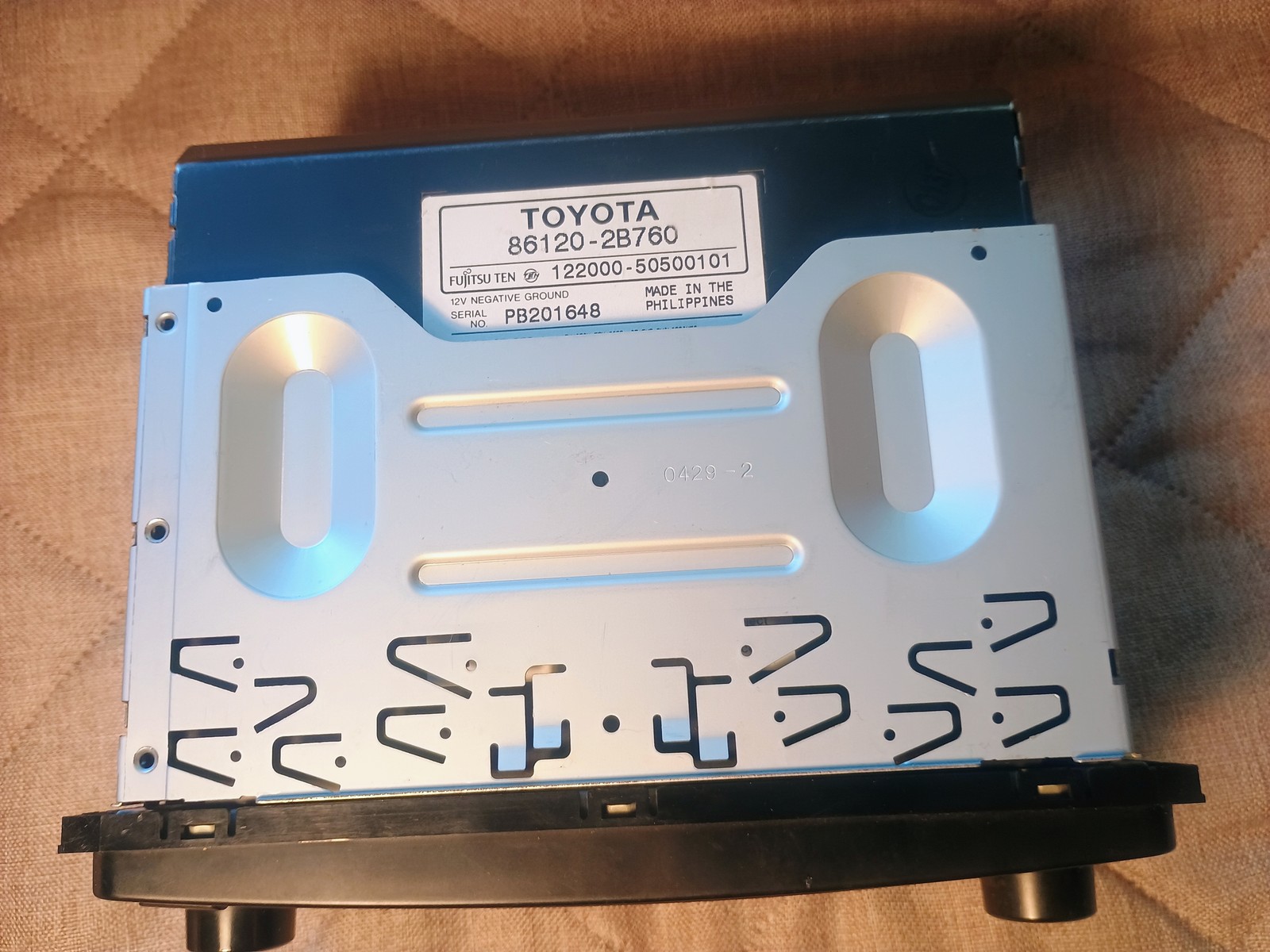 Toyota 86120-2B760 OEM Car Audio In-Dash Unit AM/FM Cassette CD Player