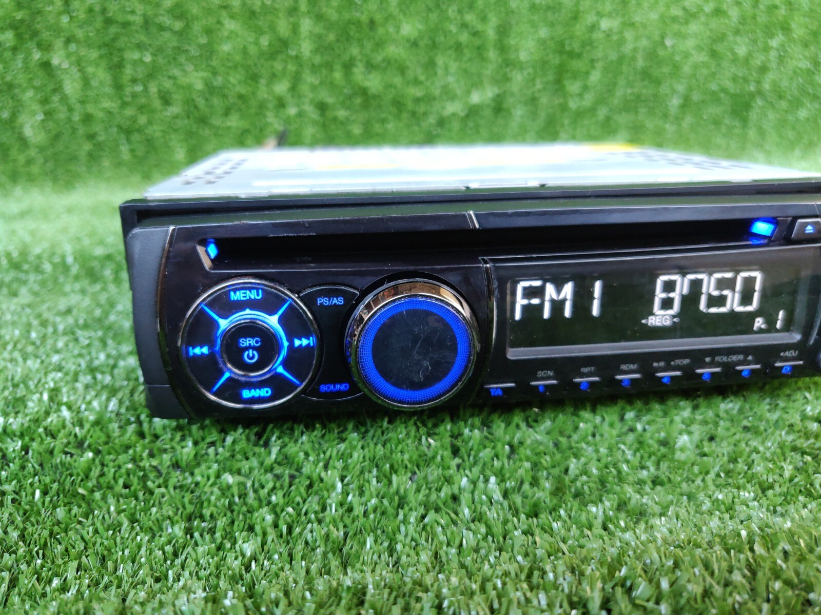 Clarion Cz201e Oem Genuine Original Car Radio