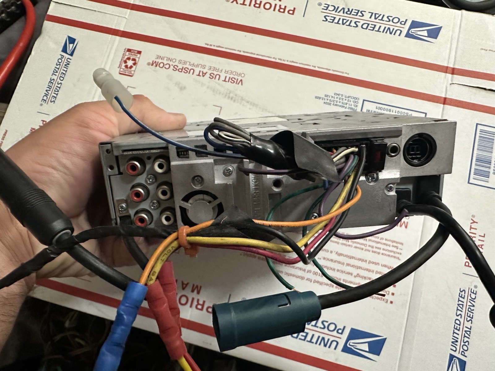 Alpine CDA-9886 USB Car Stereo