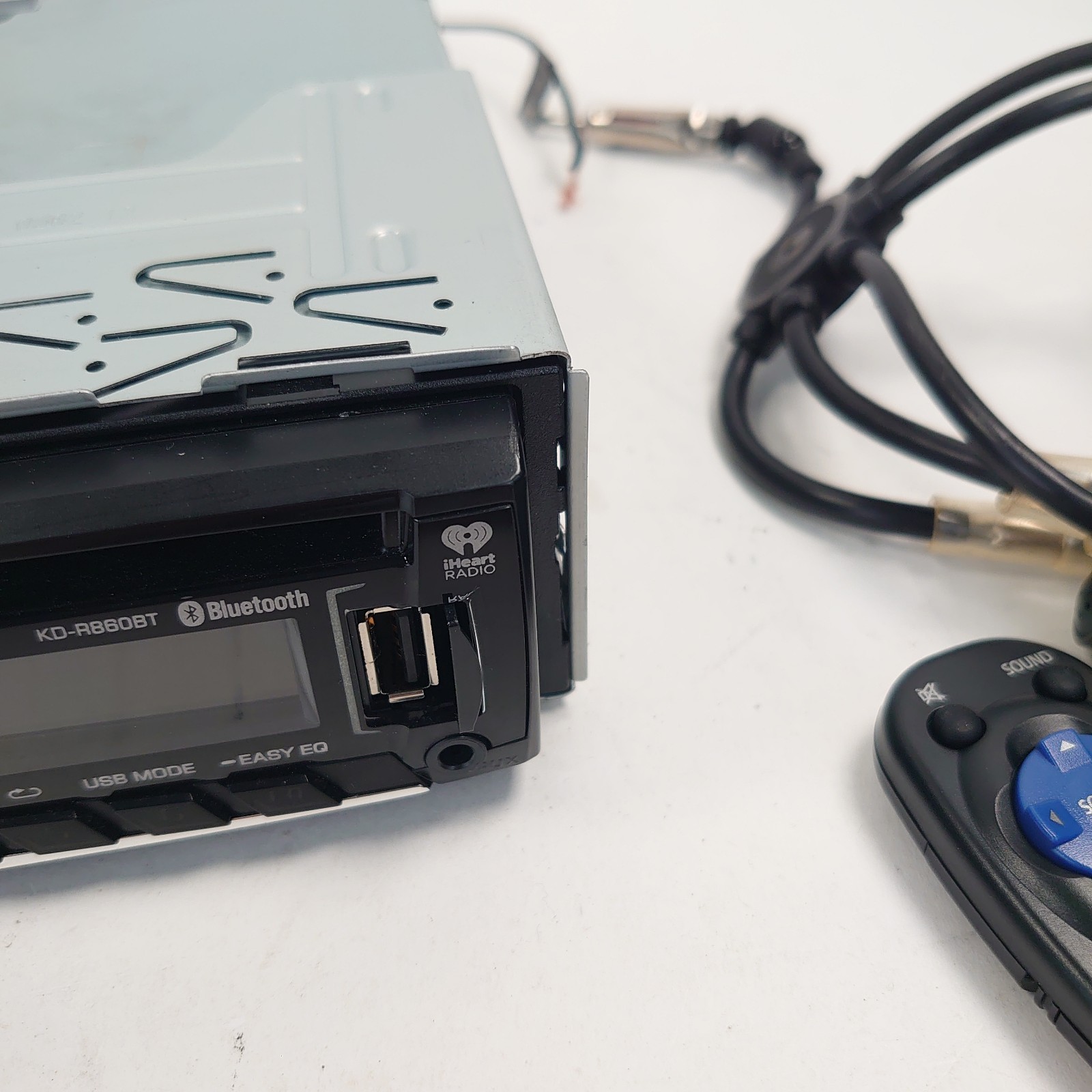 JVC KD-R860BT CD receiver with AM/FM / AUX / BLUETOOTH / USB Remote Microphone
