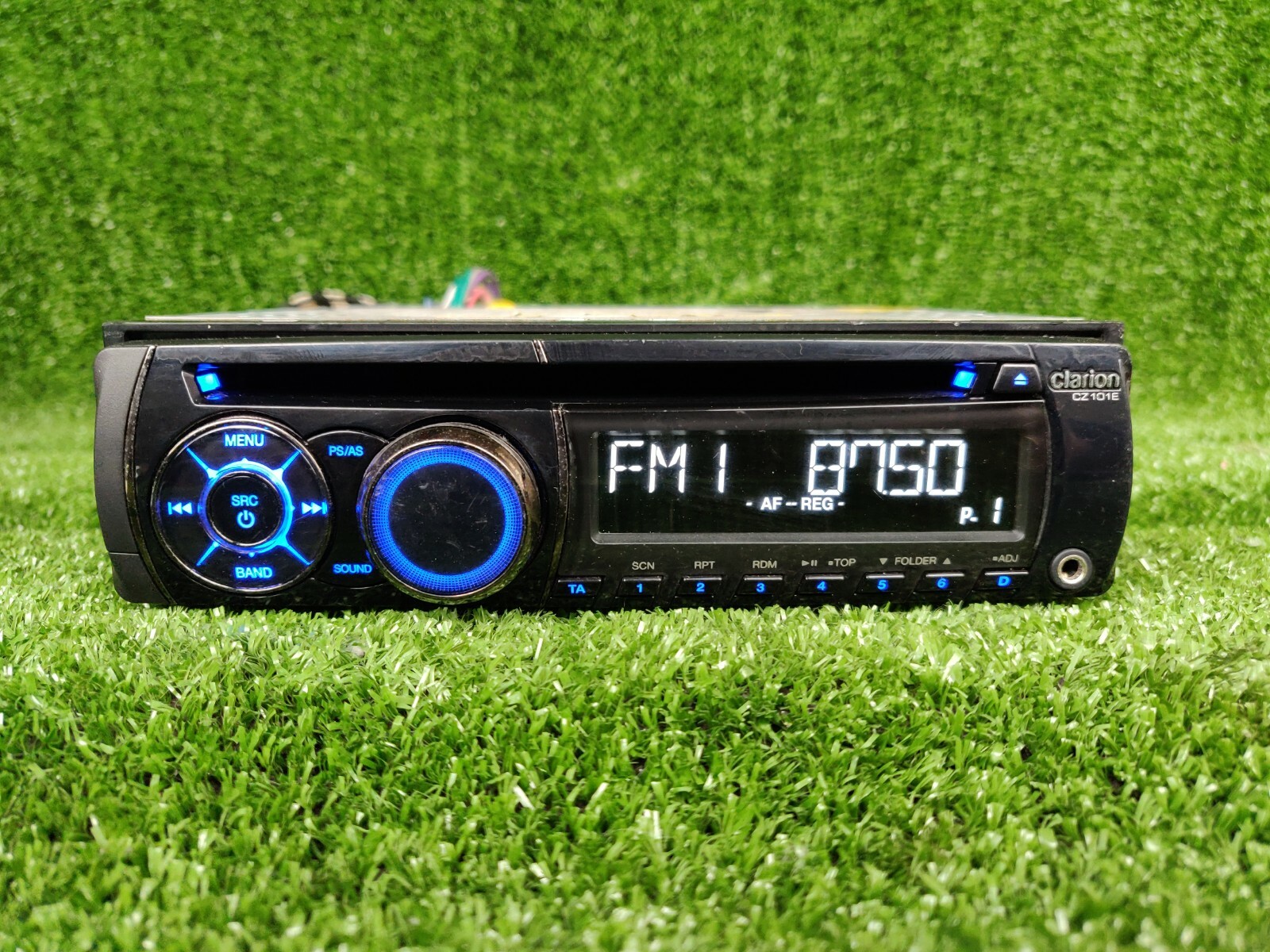 Clarion Cz101e Original Used Car Radio