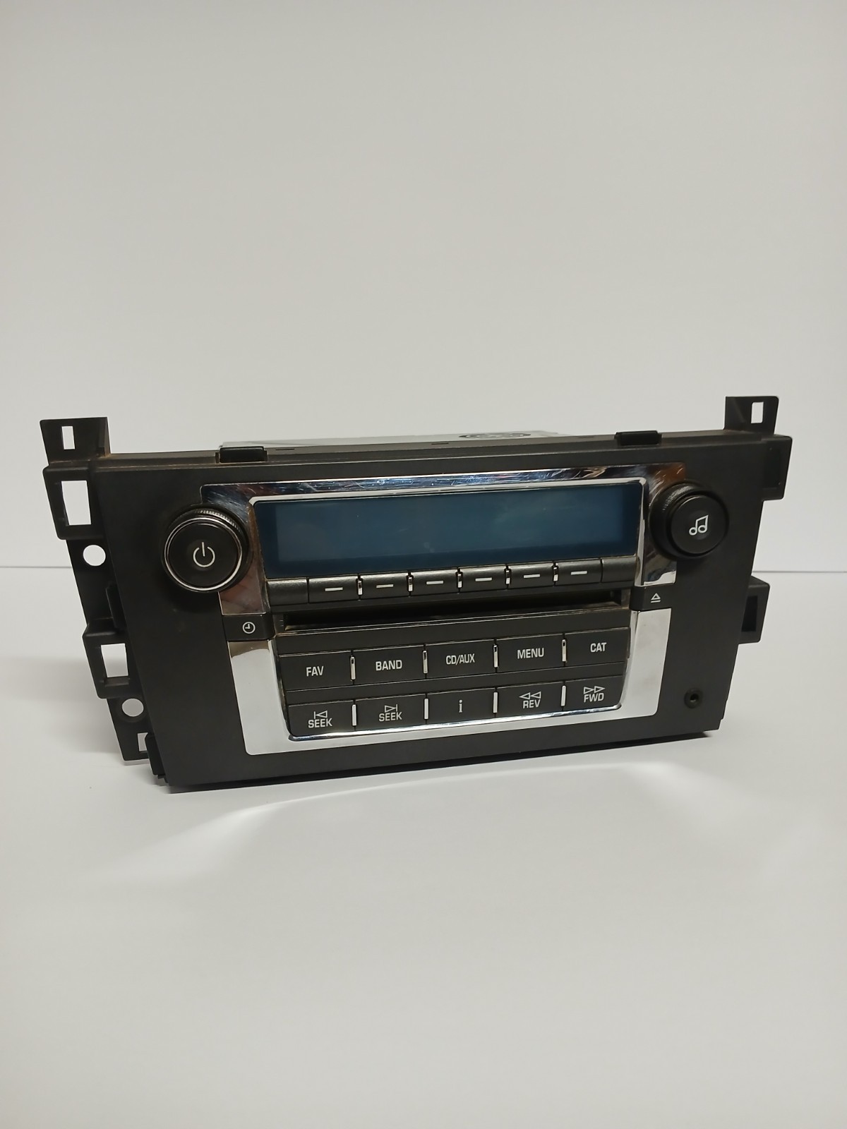 2006 Cadillac DTS AM FM single CD radio receiver OEM 15809941