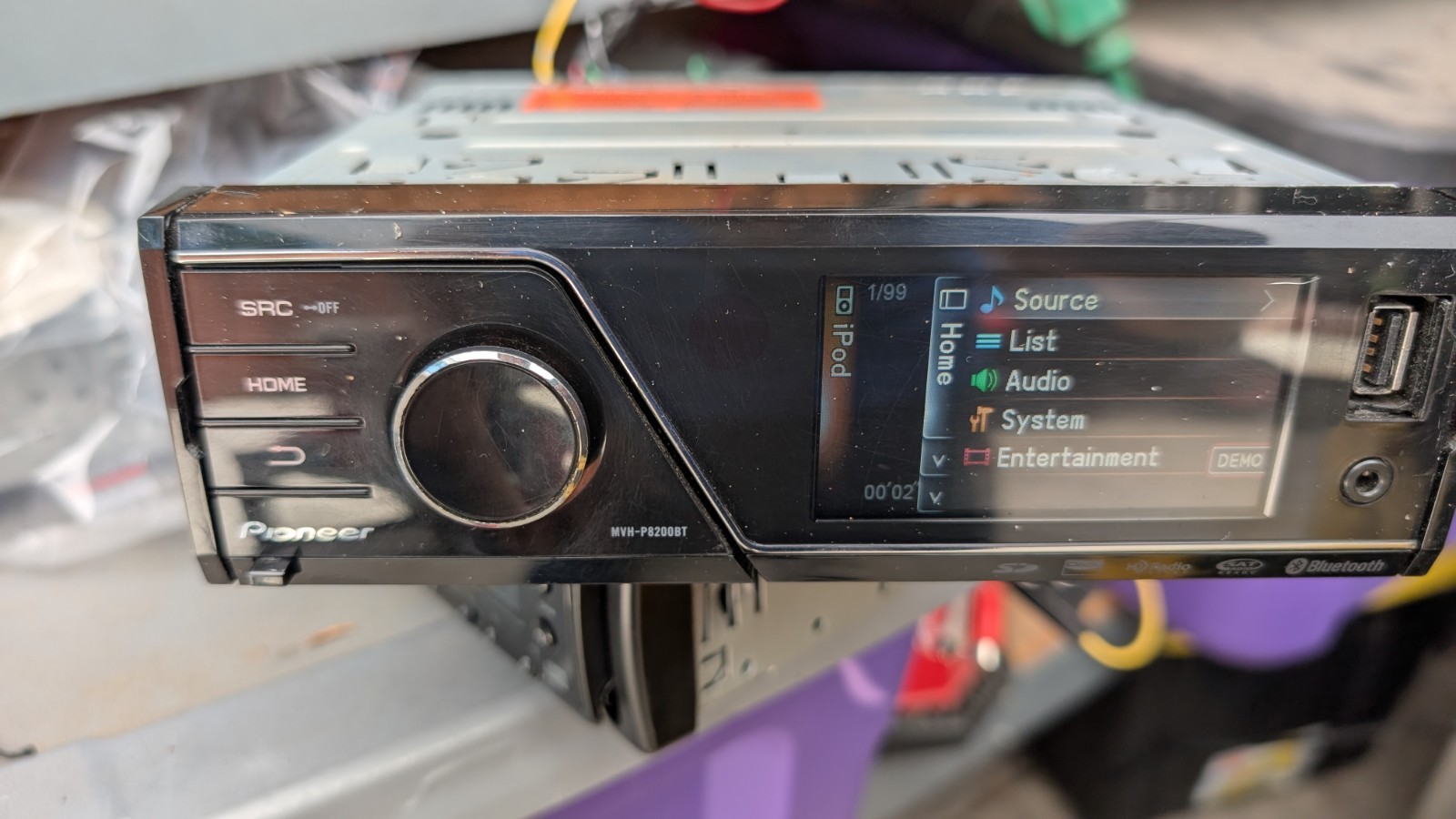 2010 Pioneer MVH-P8200BT Digital Media Receiver Head Unit Car Audio Untested