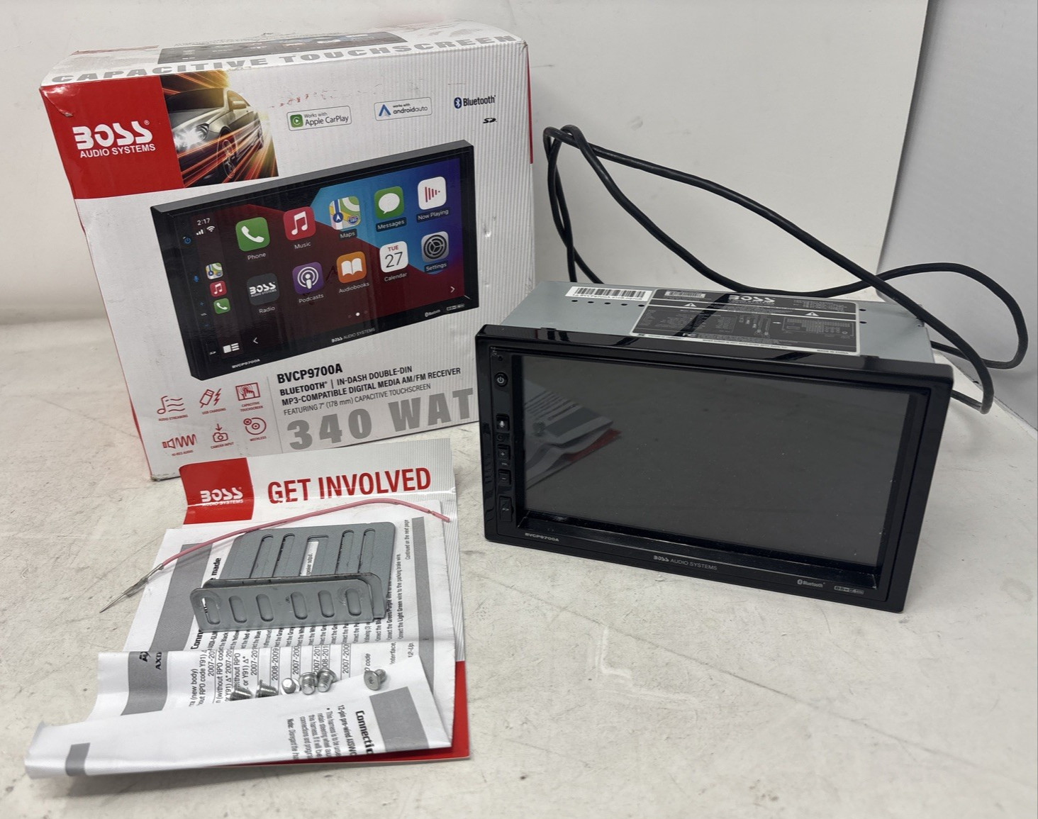 BOSS Audio BVCP9700A 7 inch Touchscreen Digital Media Receiver (READ DESCRIPTIO)