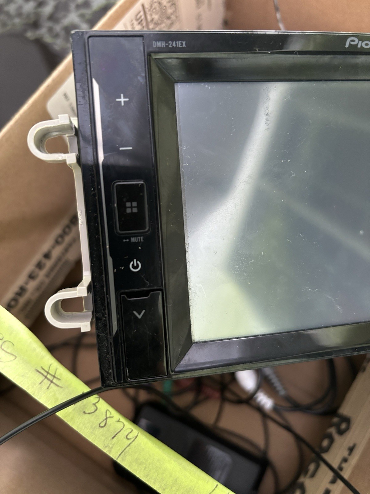 Pioneer DMH-241EX 6.2” TouchScreen Bluetooth Radio