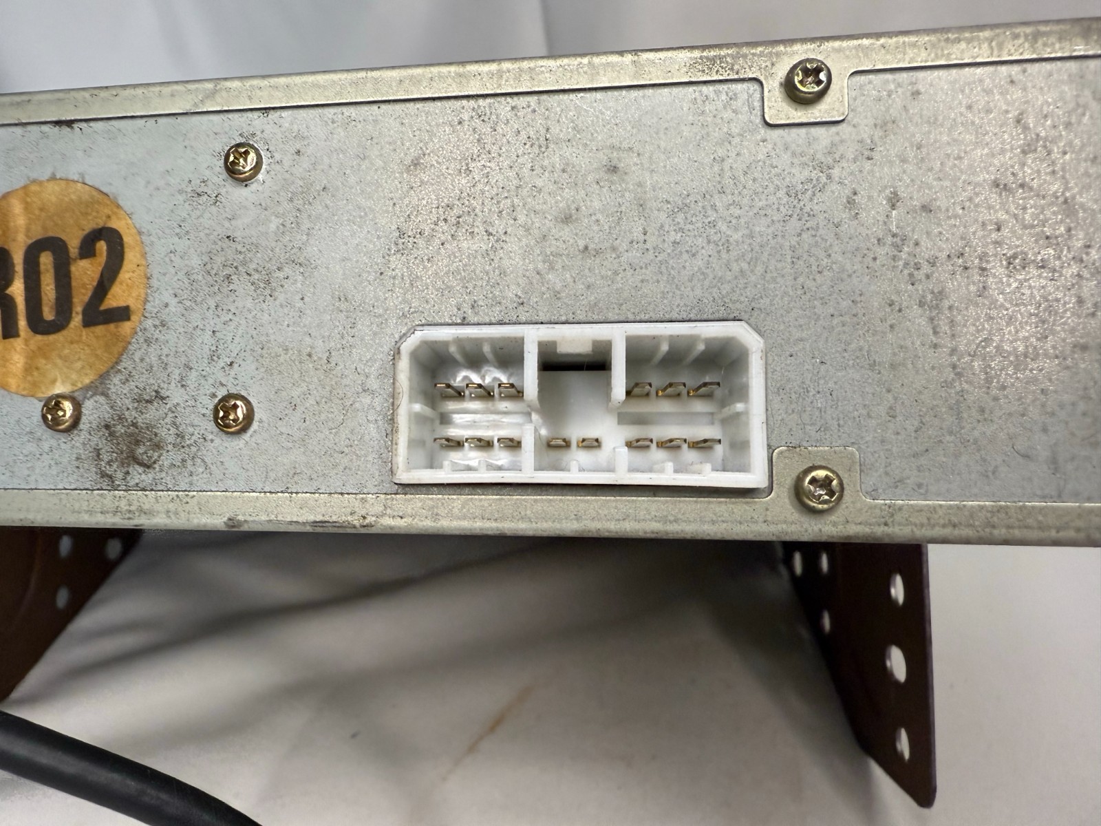 Subaru Sambar KS4 KV4 OEM AM/FM Radio Cassette Deck w/ Brackets 86201KC010
