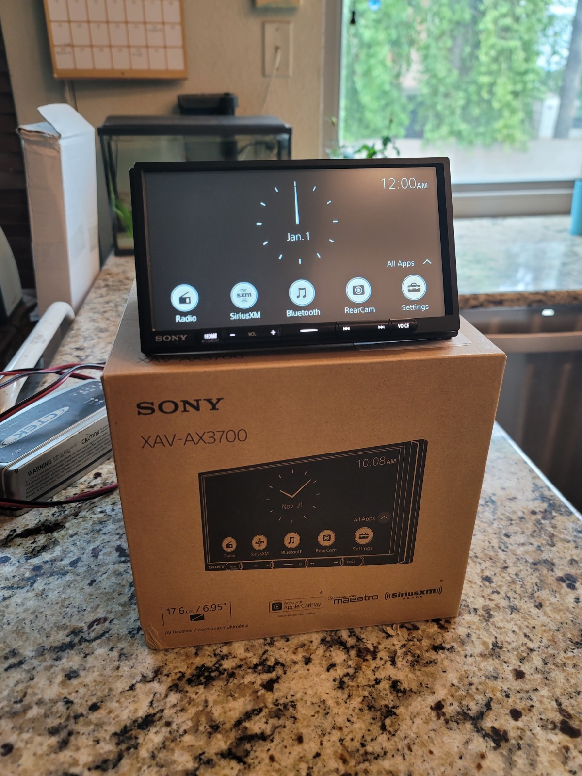 Sony XAVAX3700 6.95″ 2-DIN Digital Multimedia Wired Apple CarPlay Bluetooth LOOK