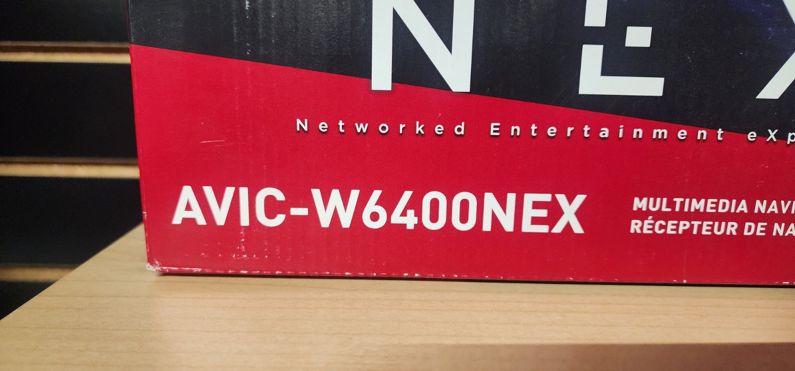Pioneer AVIC-W6400NEX Brand new w/remote, manuals, never installed