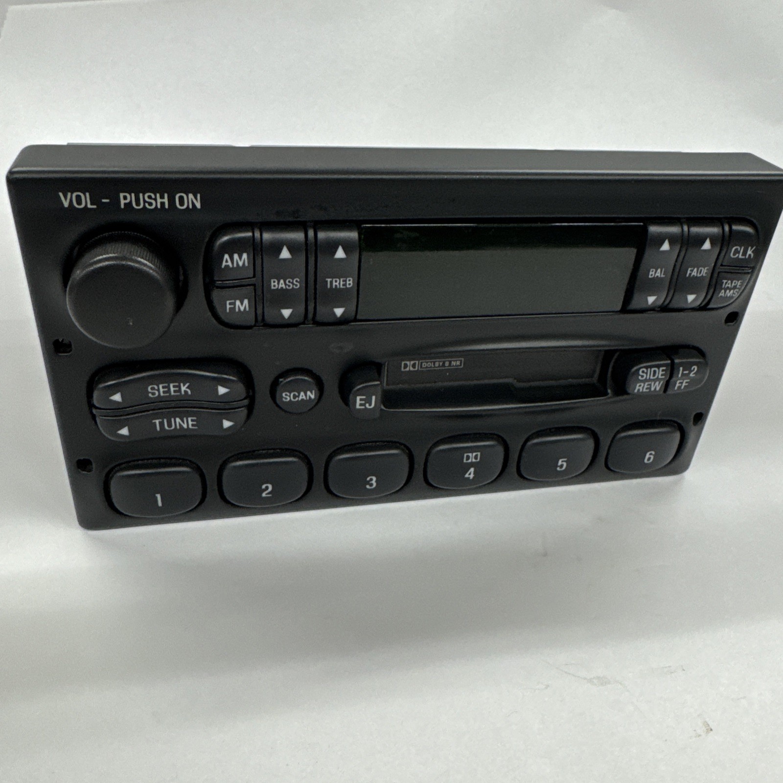 98 99 00 01 02 03 04 Ford F-150 AM FM cassette radio receiver OEM F8VF-19B132-AA