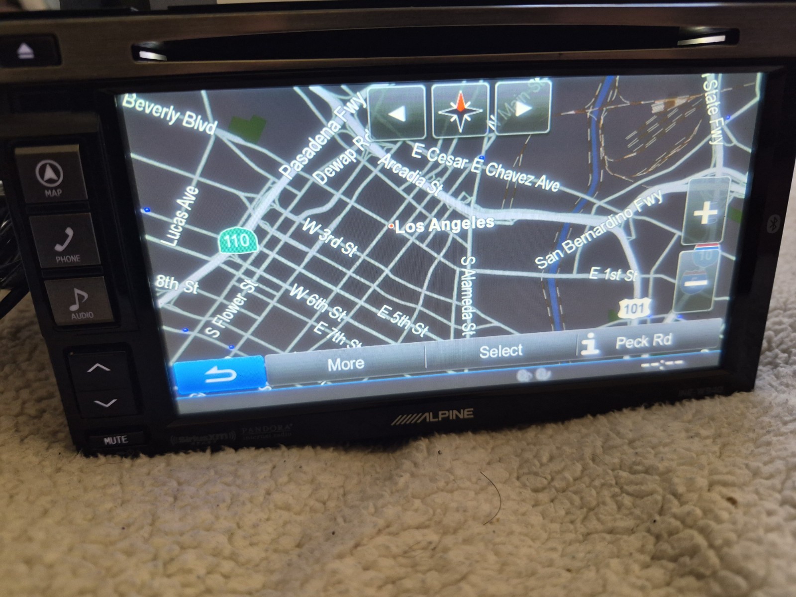Alpine INE-W940 RARE Double Din Bluetooth- CD/DVD USB – GPS – Touchscreen *READ*