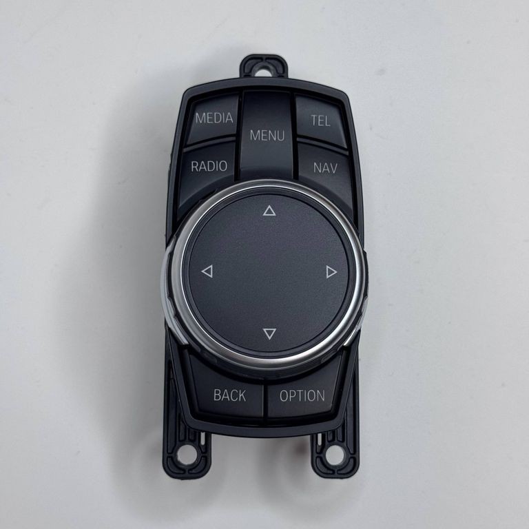 BMW 5 F10 F11 2015 Radio / CD Player / DVD Player / Navigation 9351670 HBE433