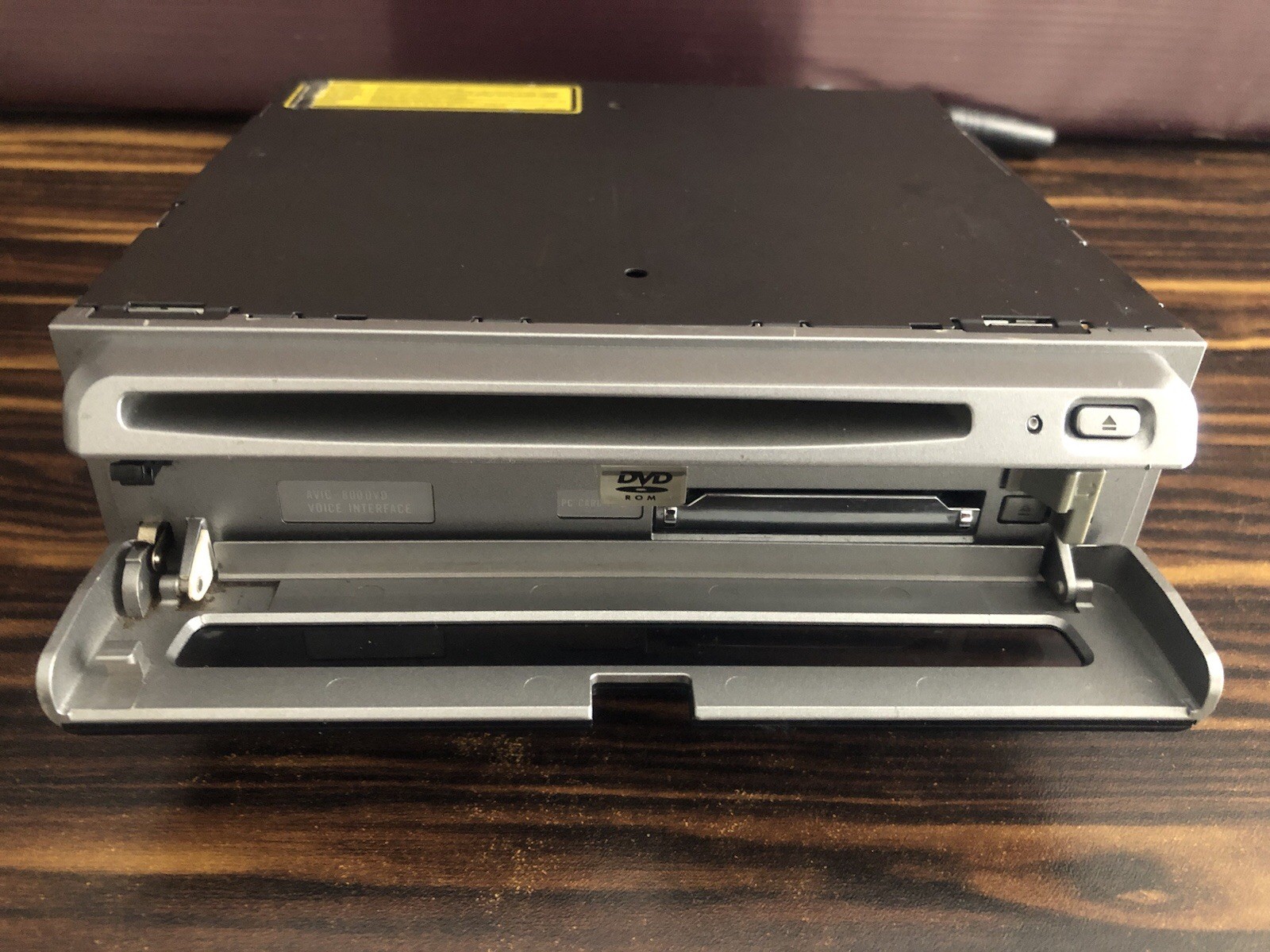 Original Pioneer AVIC-800DVD Car Stereo ADD On Sat-Navigation Unit System