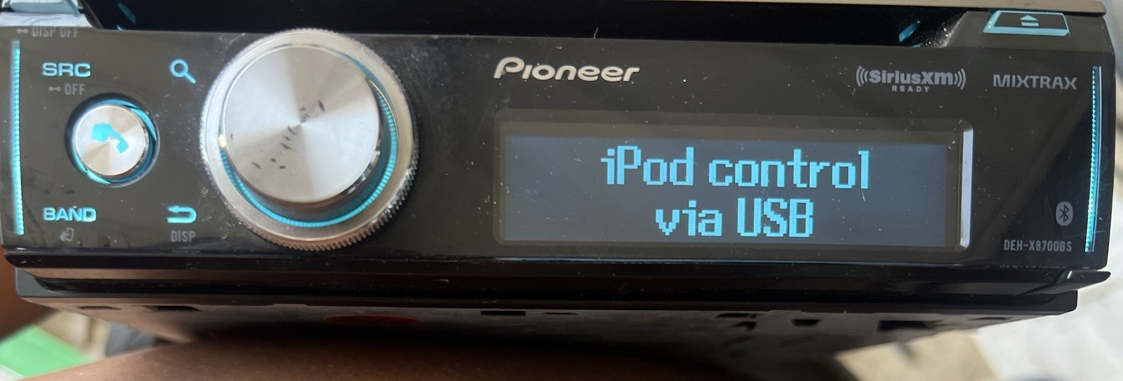 OLD SCHOOL. Pioneer DEH-X8700BS CD receiver Bluetooth App Android Pandora Talk