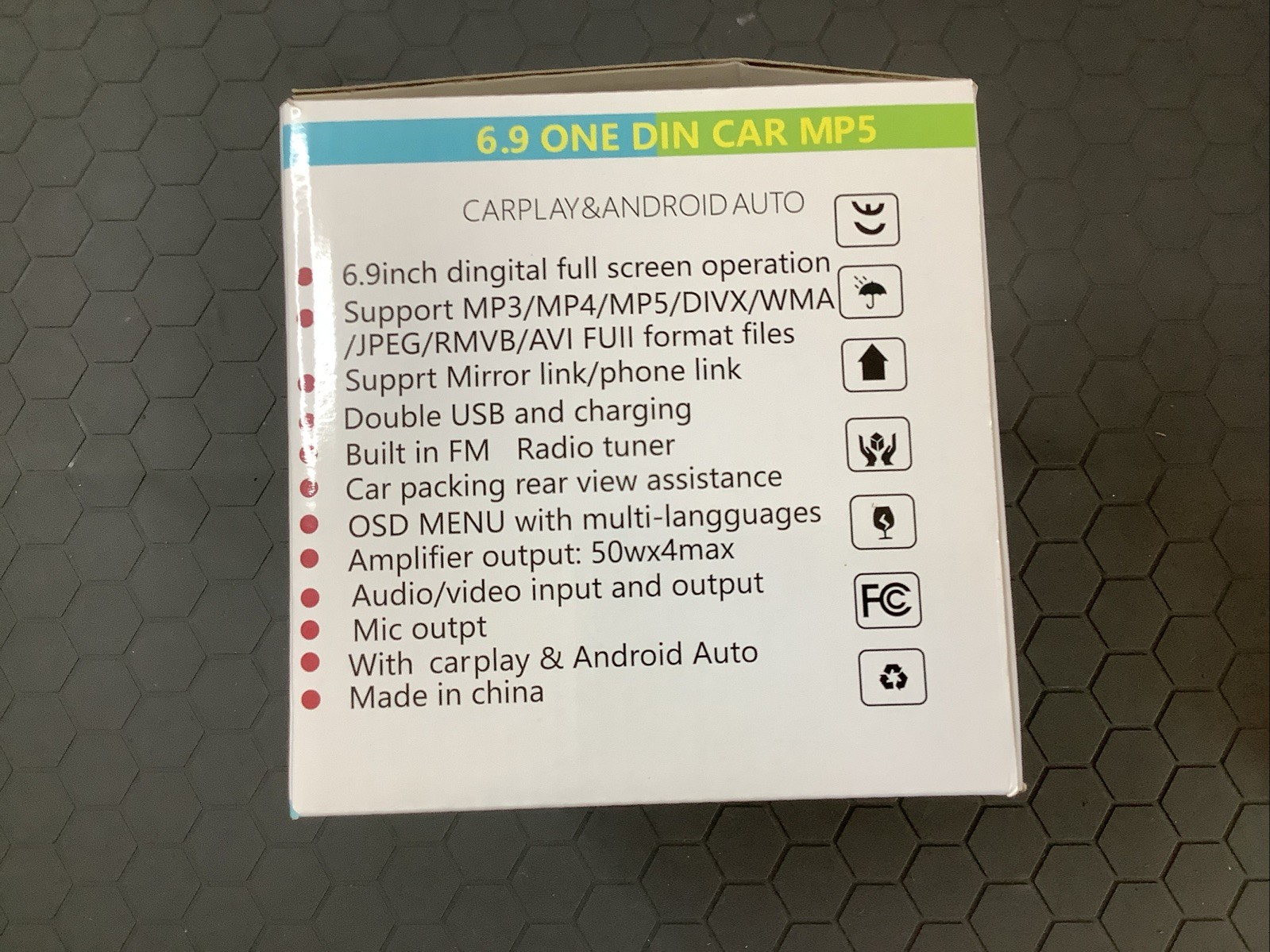 6.9 Inch TFT-LCD ONE DIN Car MP5 Touch Screen with USB-C 50wx4