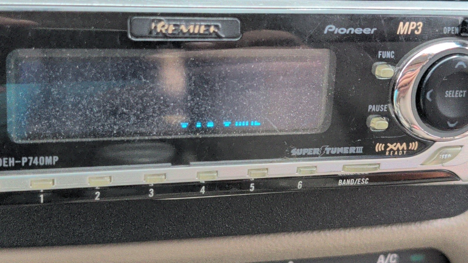 PIONEER PREMIER DEH-P740MP Car Audio Receiver CD Player Rare Old School NOTES