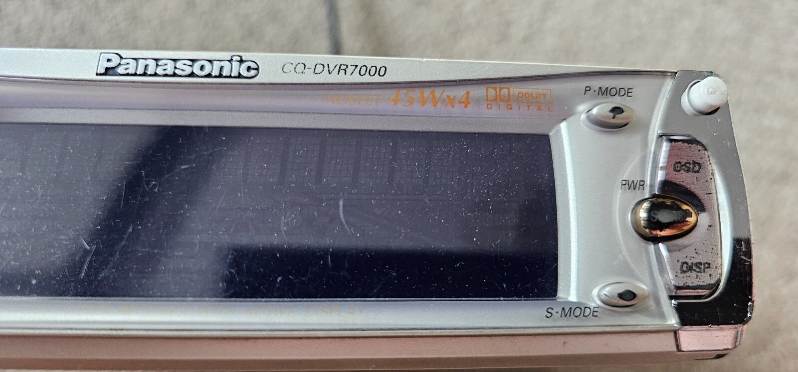 Panasonic CQ DFX 683D