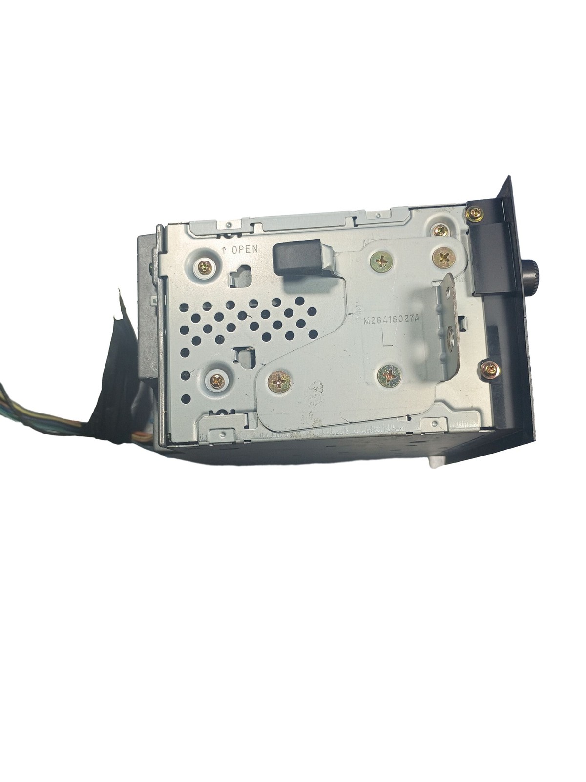Saturn Ion Vue AM FM CD Player Stereo Radio Receiver