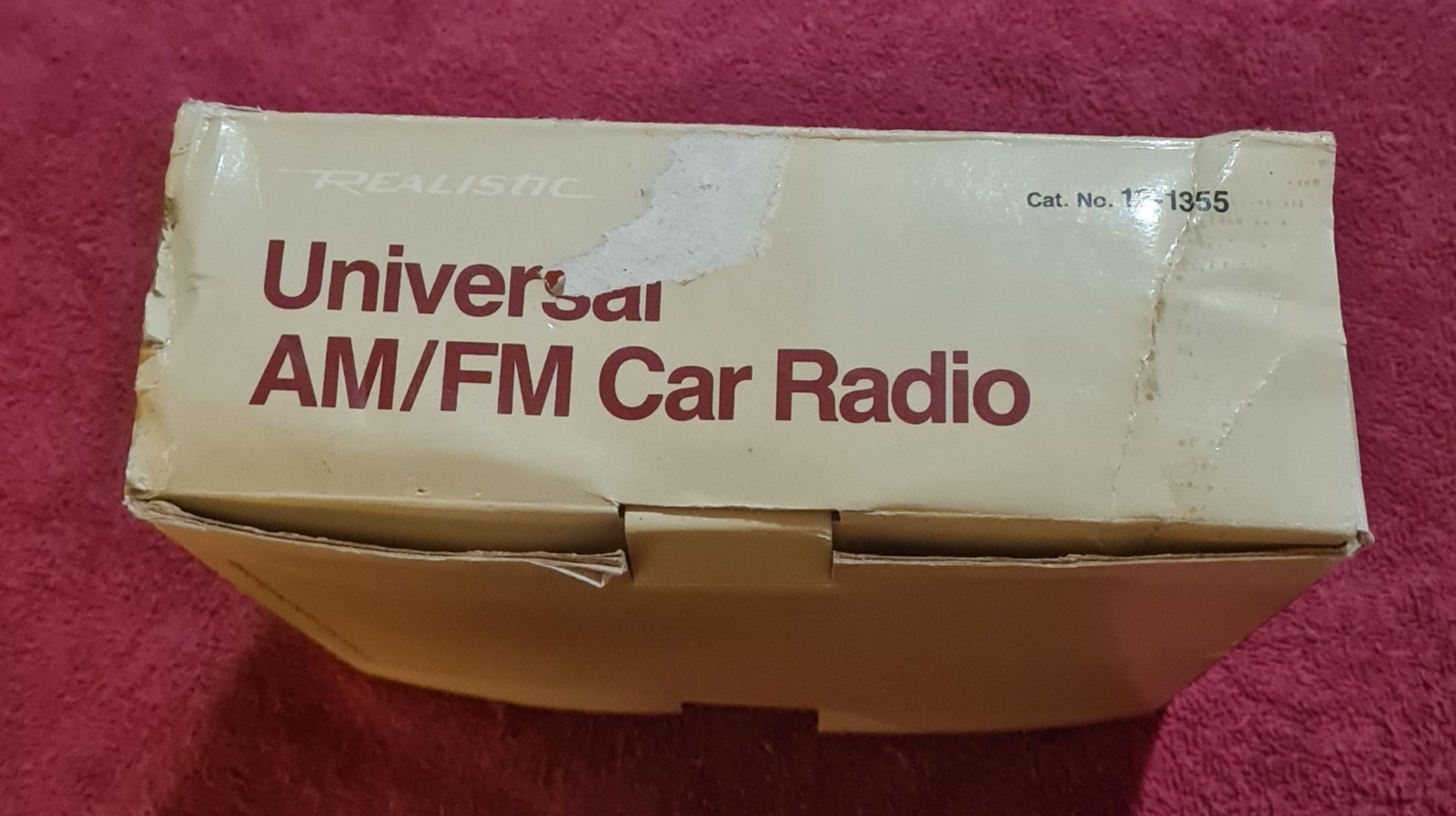 Vintage realistic 12-1355 1 DIN AM/FM Car Radio Shack In/Under Dash Brand New